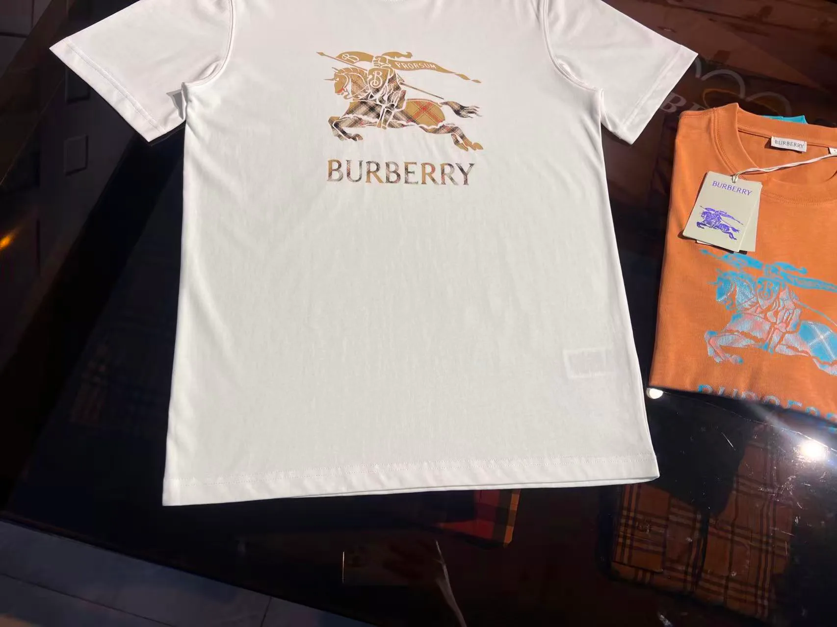 Футболки Женские Burberry 9867373