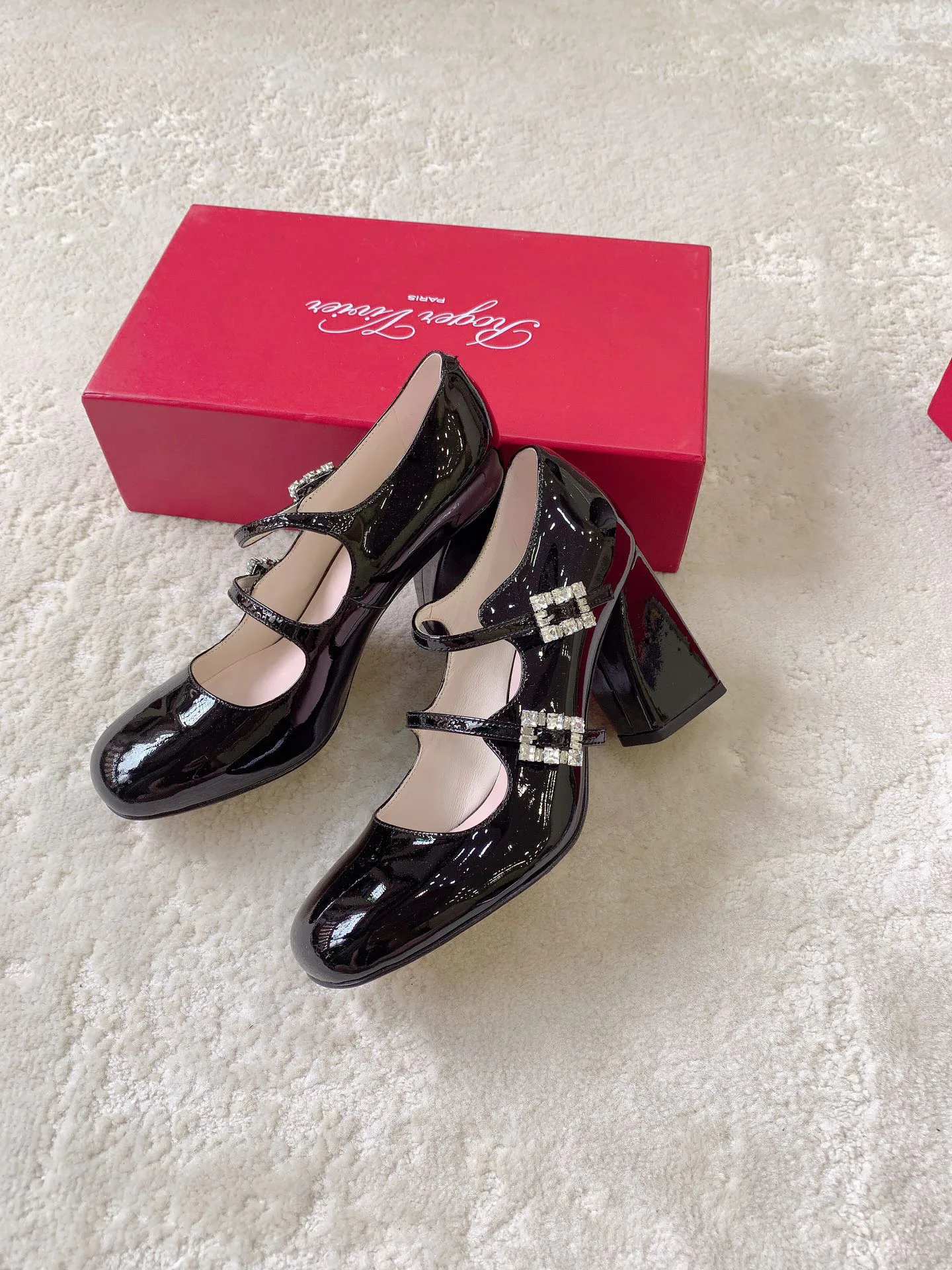 Туфли Женские Roger Vivier 17745809
