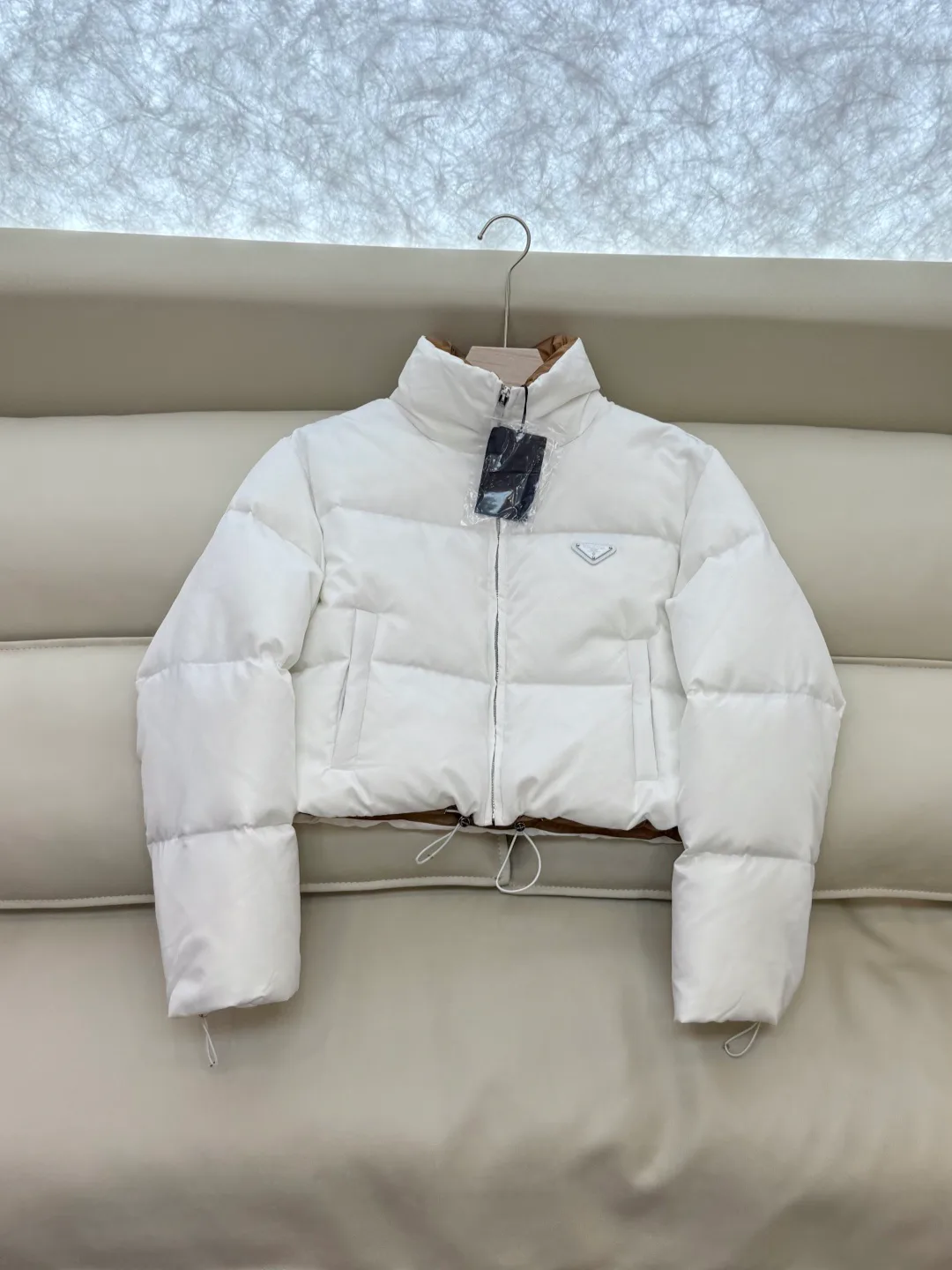 Куртки И Пуховики Женские Prada 19572382