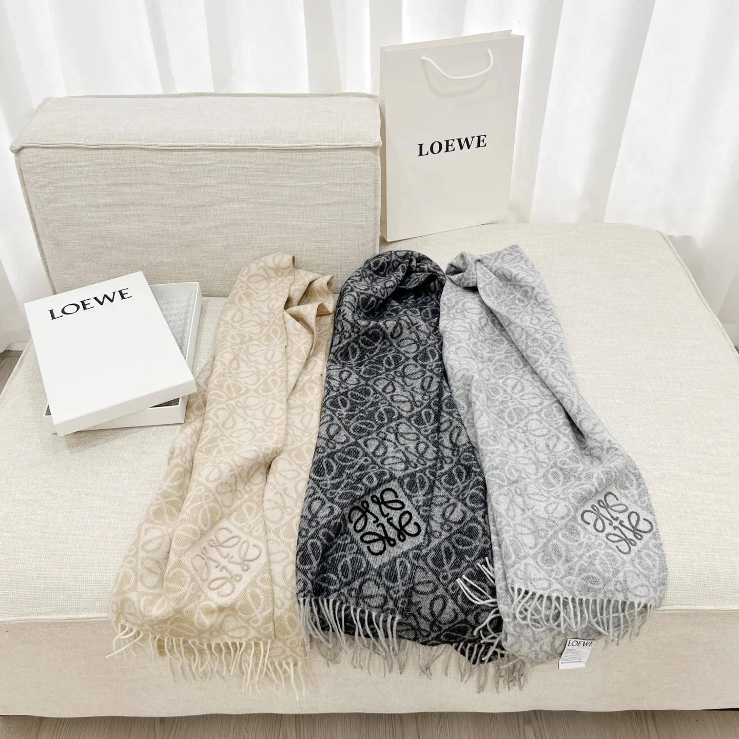 Шарфы Loewe 240028