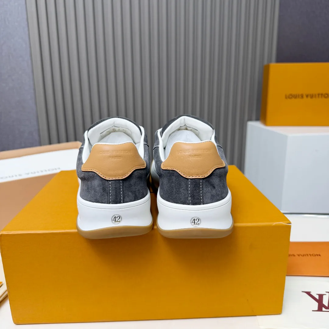 Кроссовки Мужские Louis Vuitton 18265134