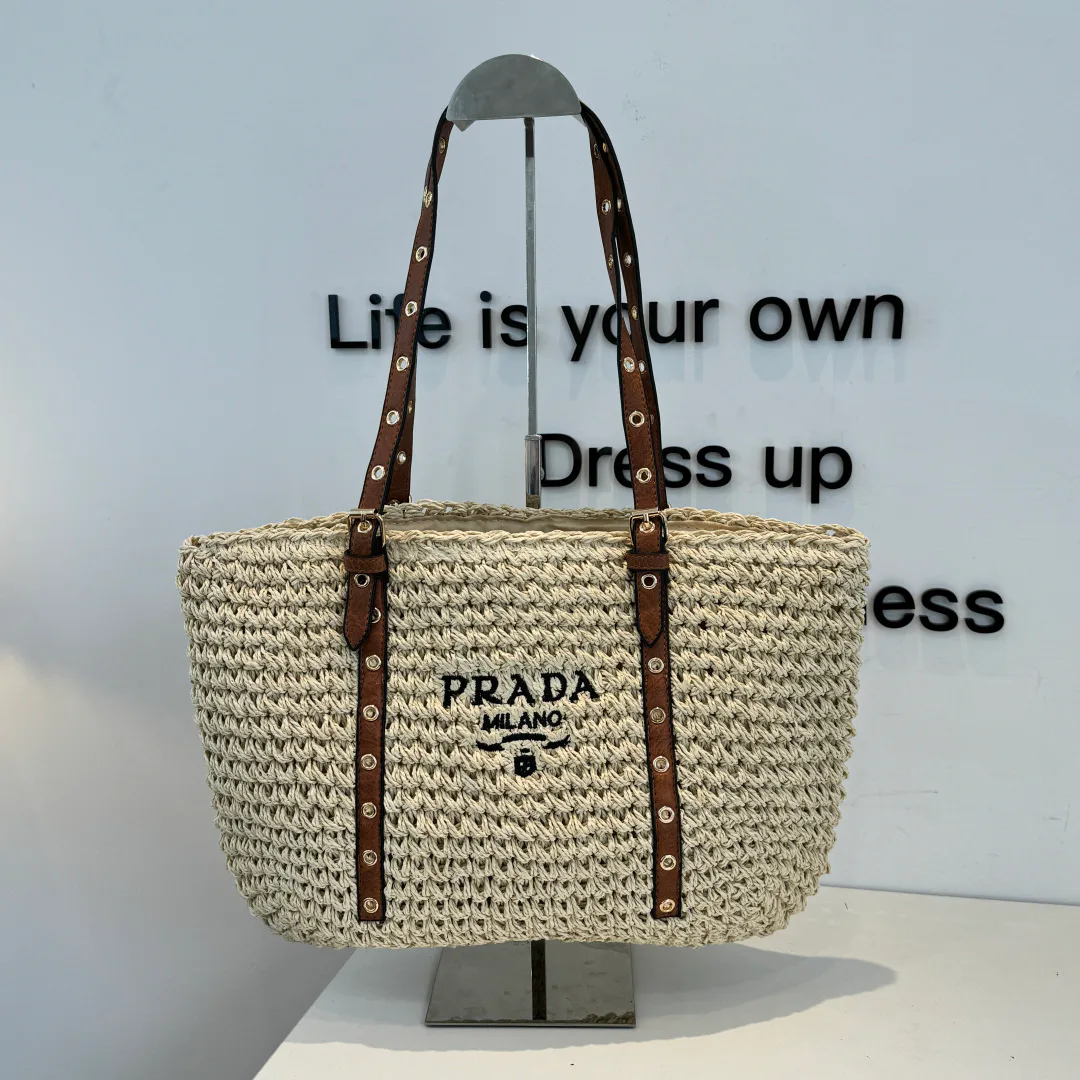 Классические Сумки Женские Prada 12765011