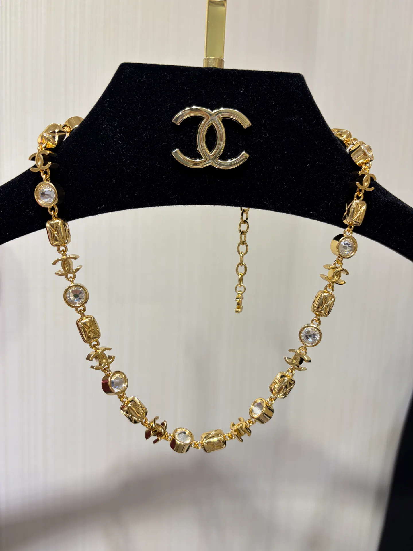 Бижутерия Chanel 10384659