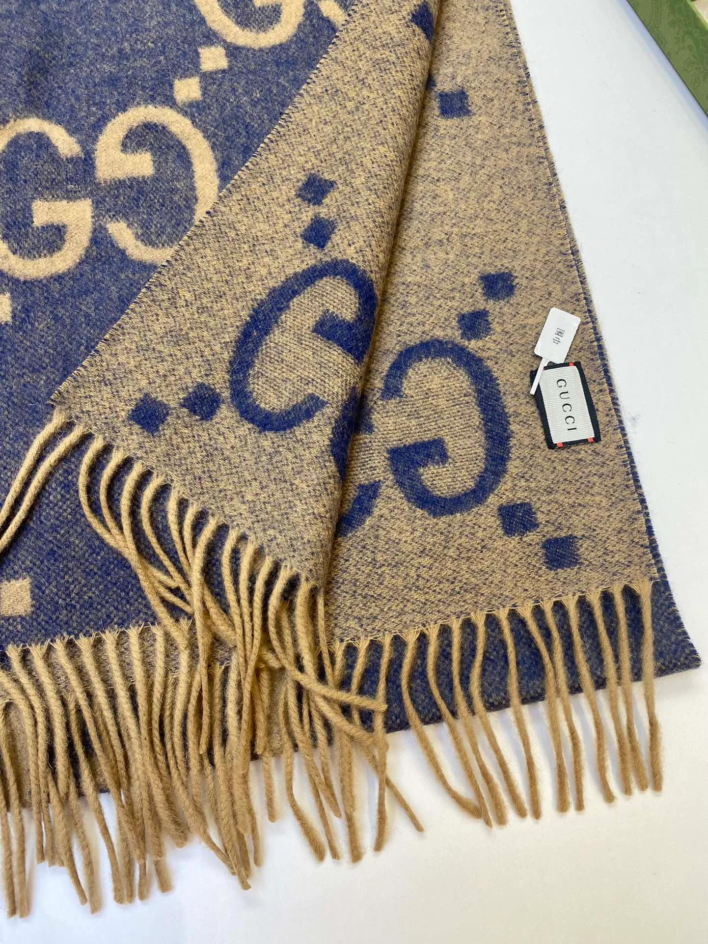 Шарфы Gucci 210285