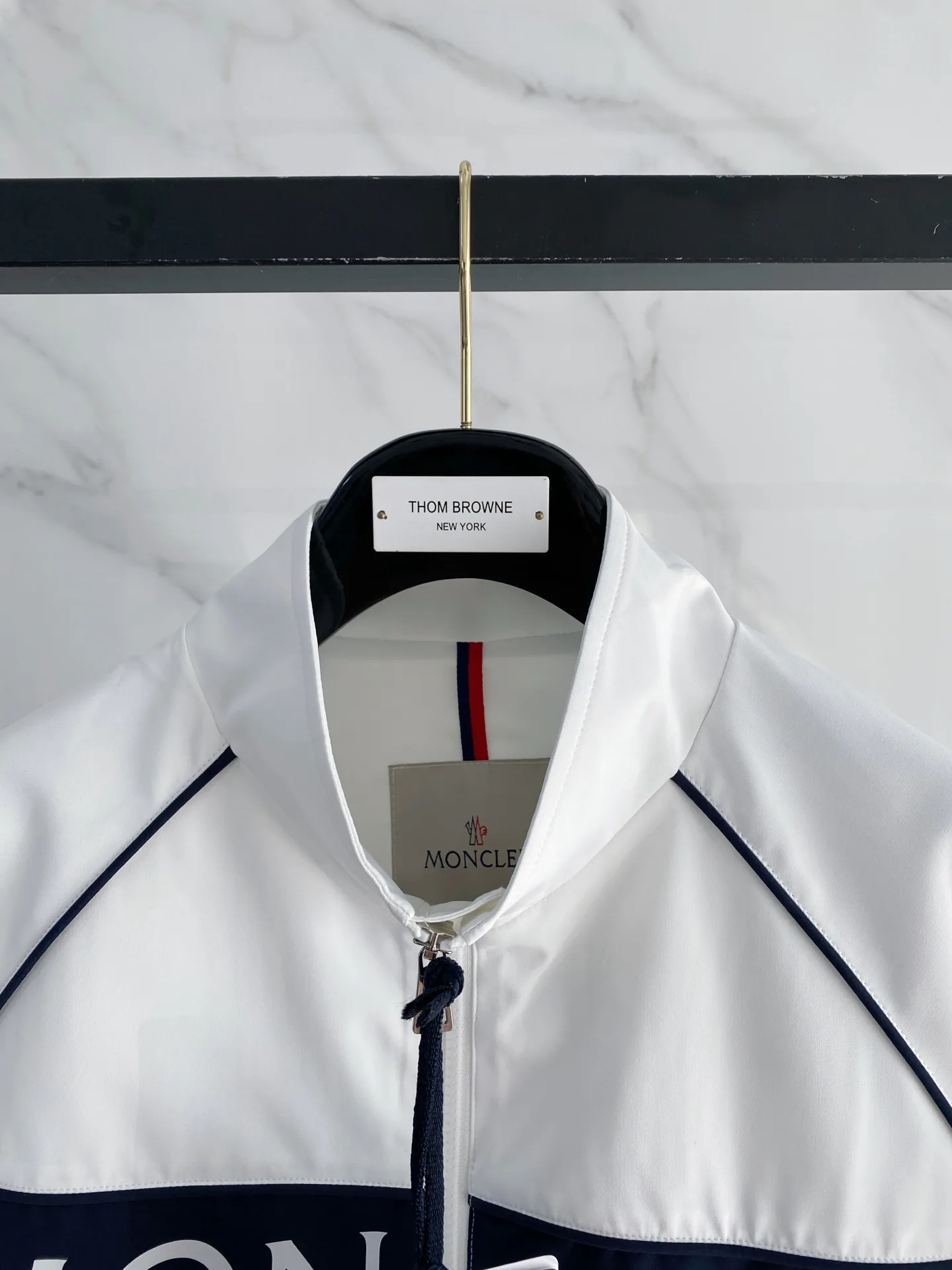 Куртки И Пуховики Мужские Moncler 3055121