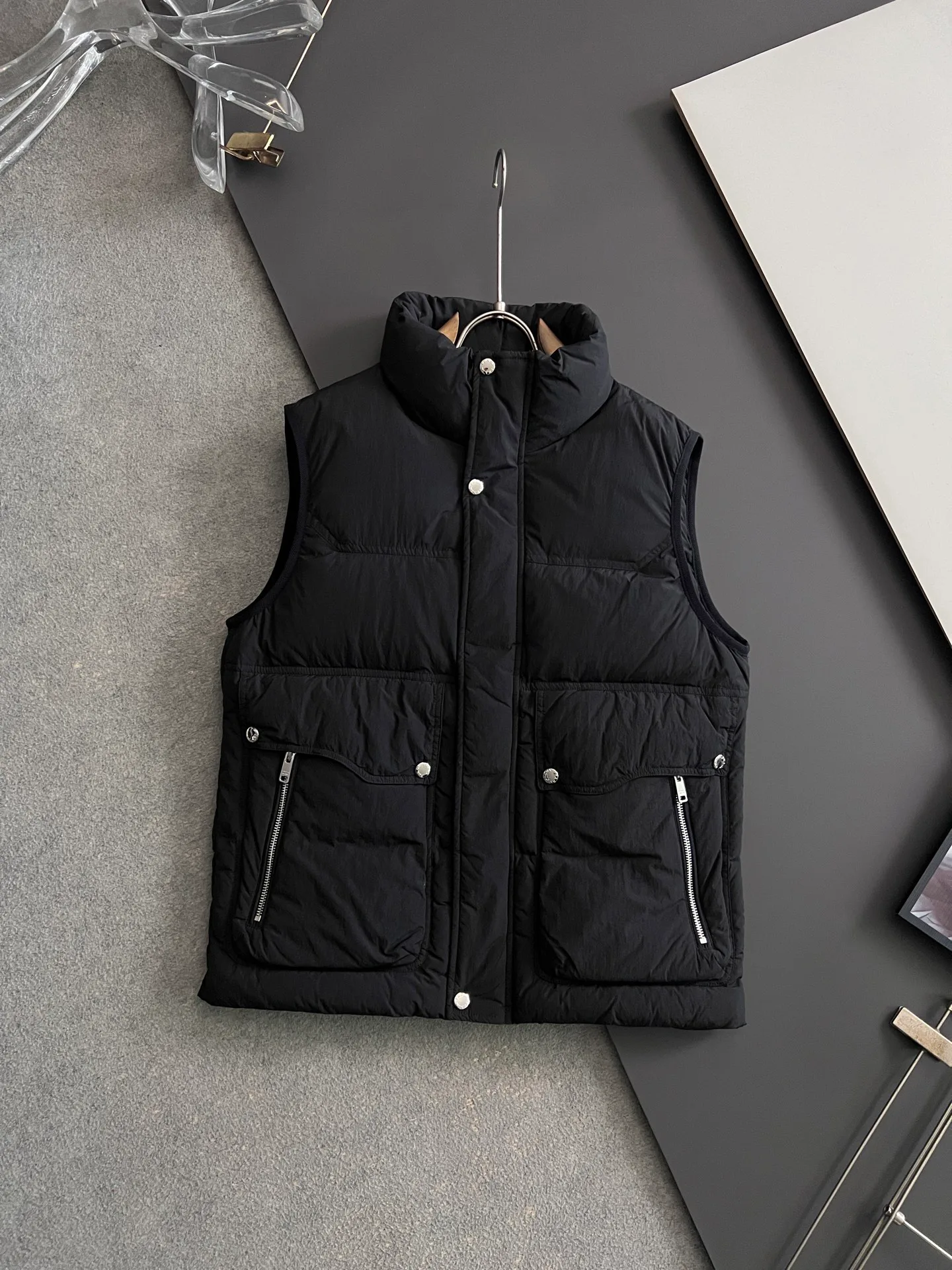 Жилеты Женские Prada 4348201