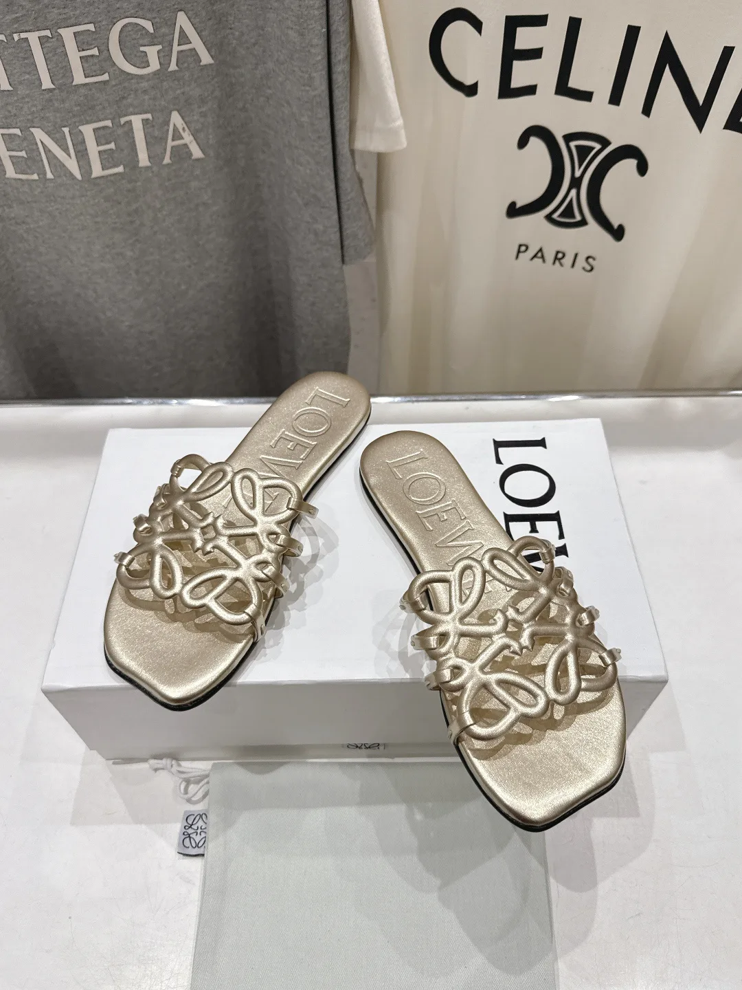 Шлепанцы Женские Loewe 10895760