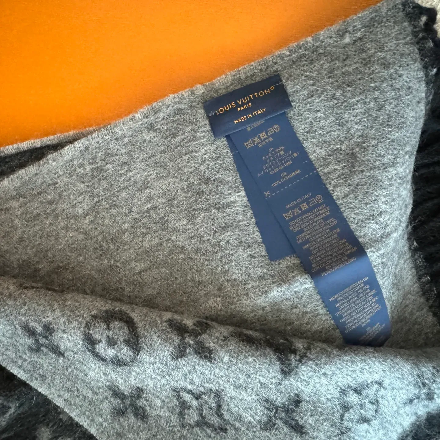 Шарфы Louis Vuitton 752680