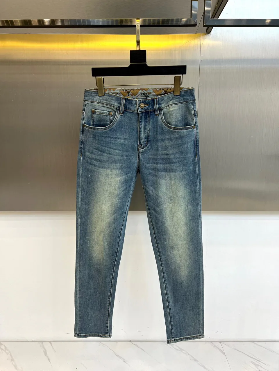 Джинсы Мужские Prada 12727133