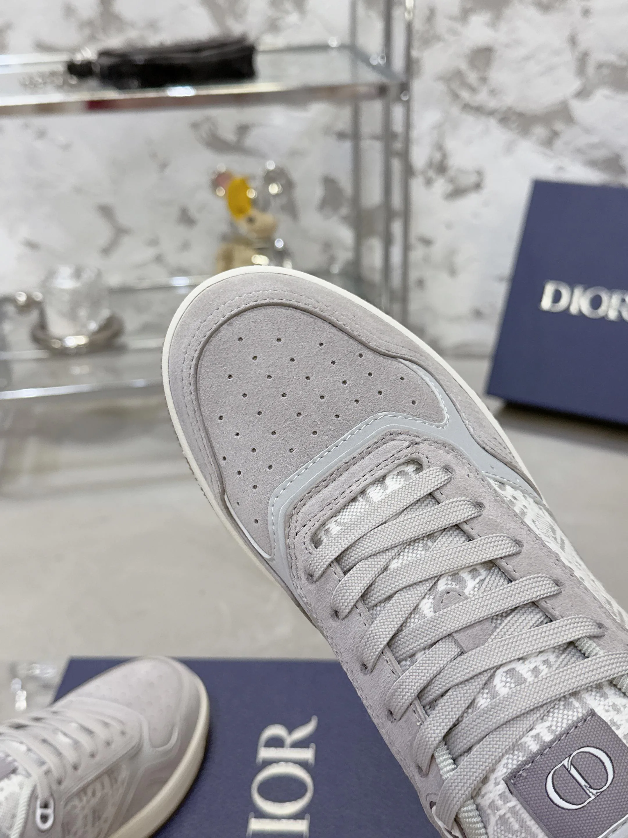 Кроссовки Женские Christian Dior 17467500