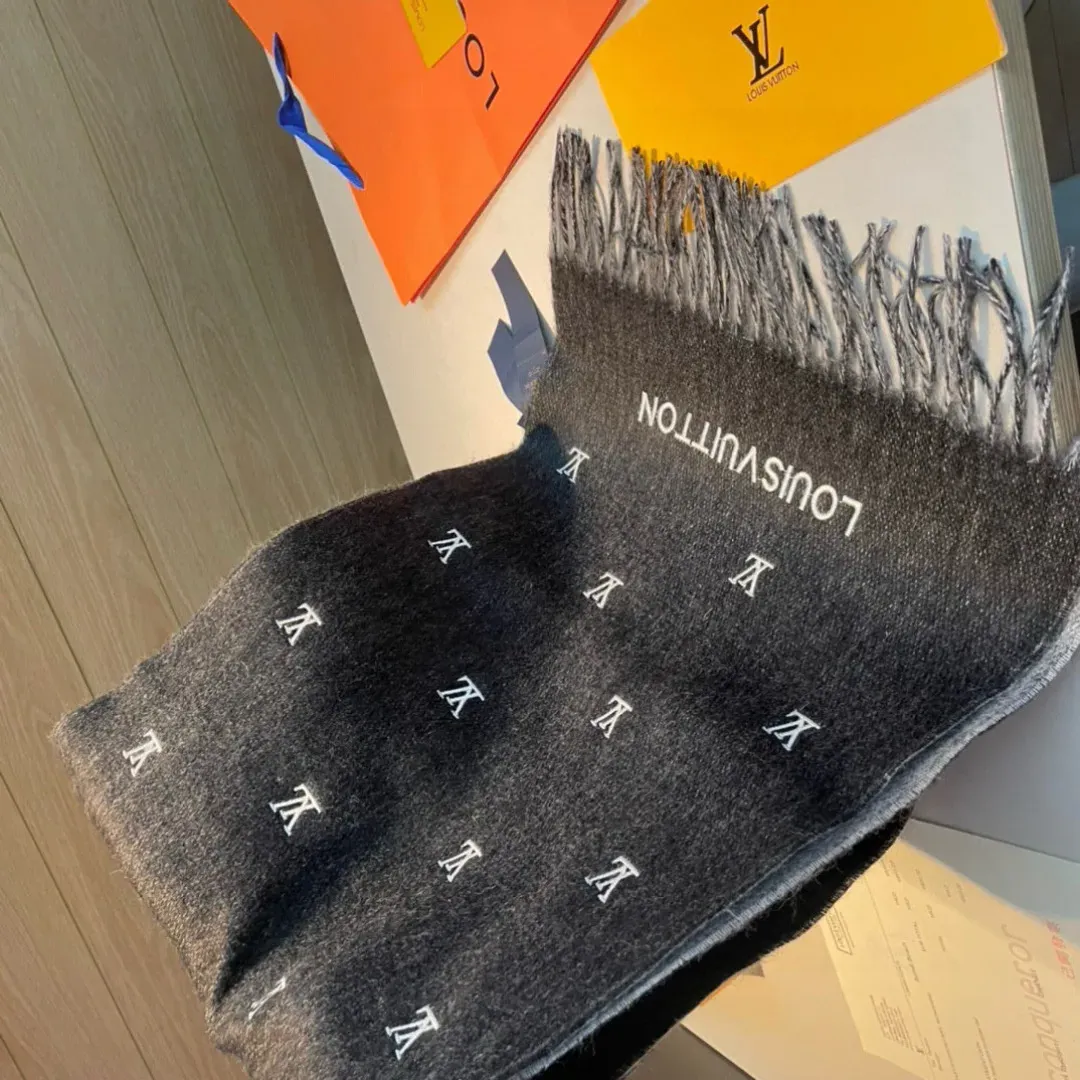 Шарфы Louis Vuitton 497626