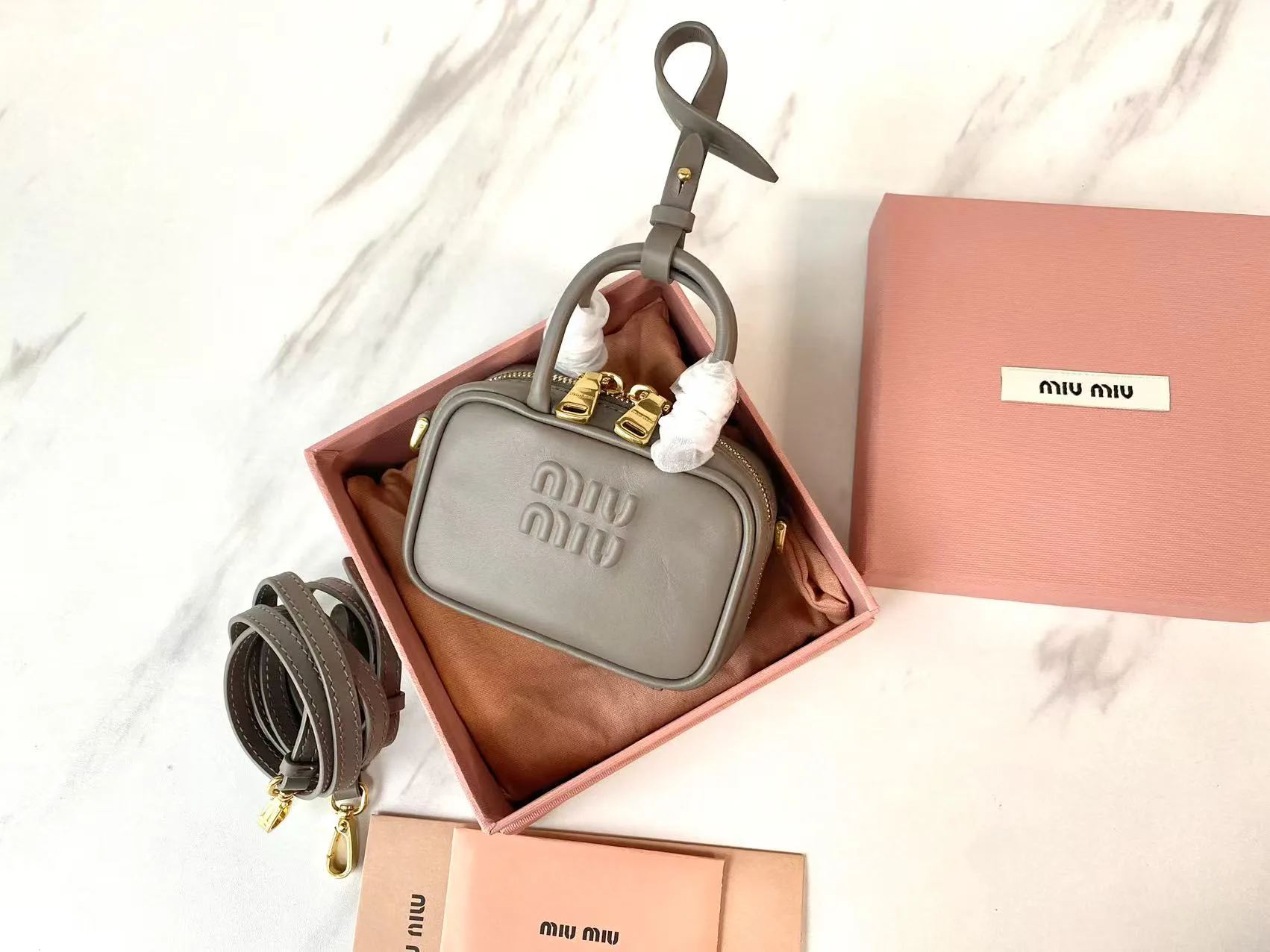 Сумки На Ремне Женские Miu Miu 17396