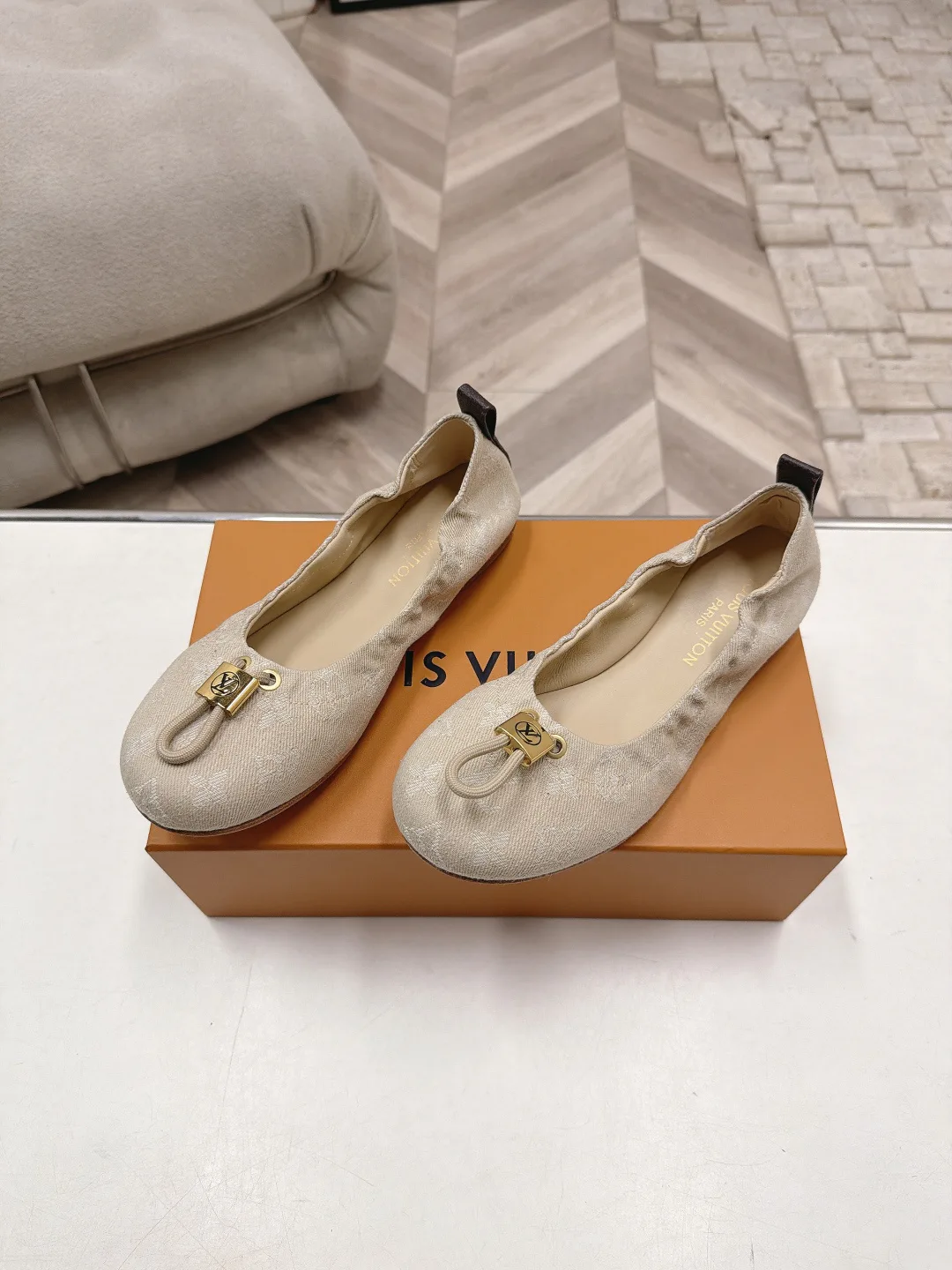 Балетки Женские Louis Vuitton 17968746