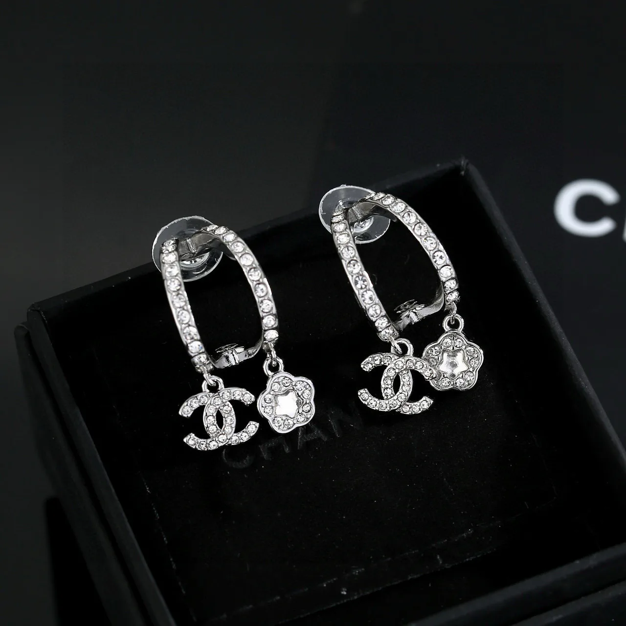 Бижутерия Chanel 372269