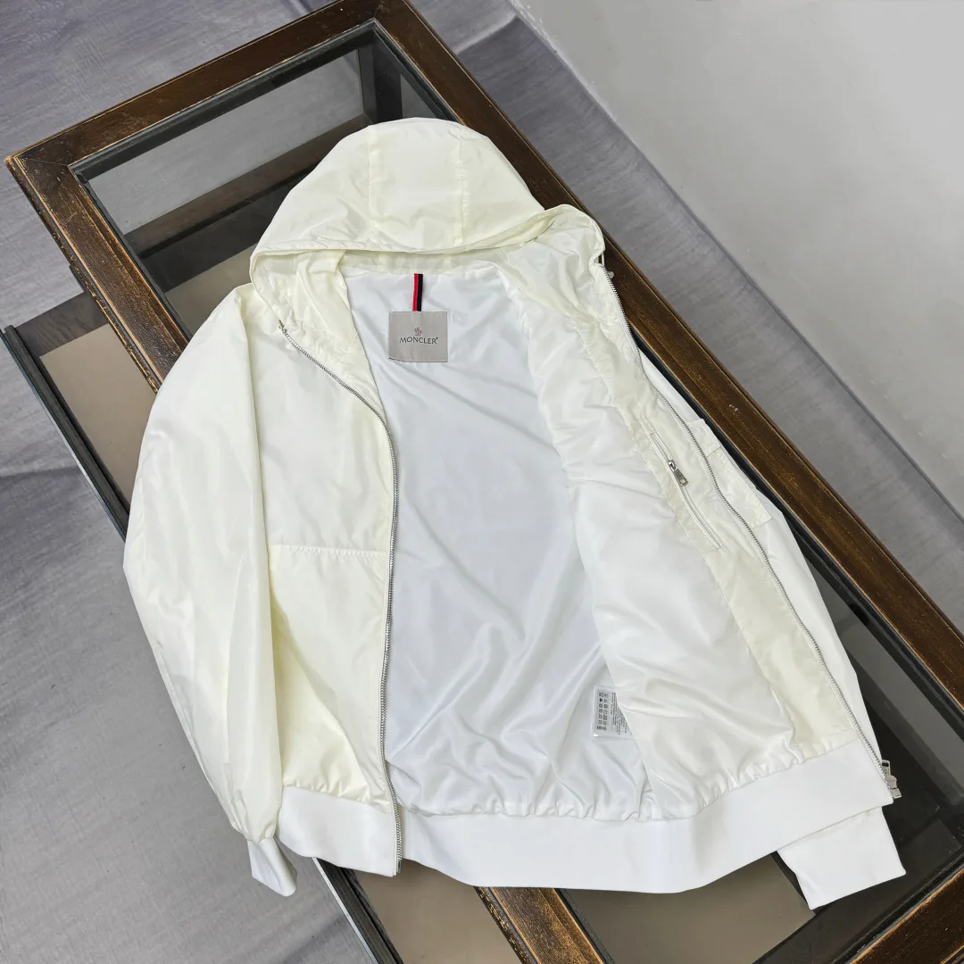 Куртки И Пуховики Женские Moncler 9642312
