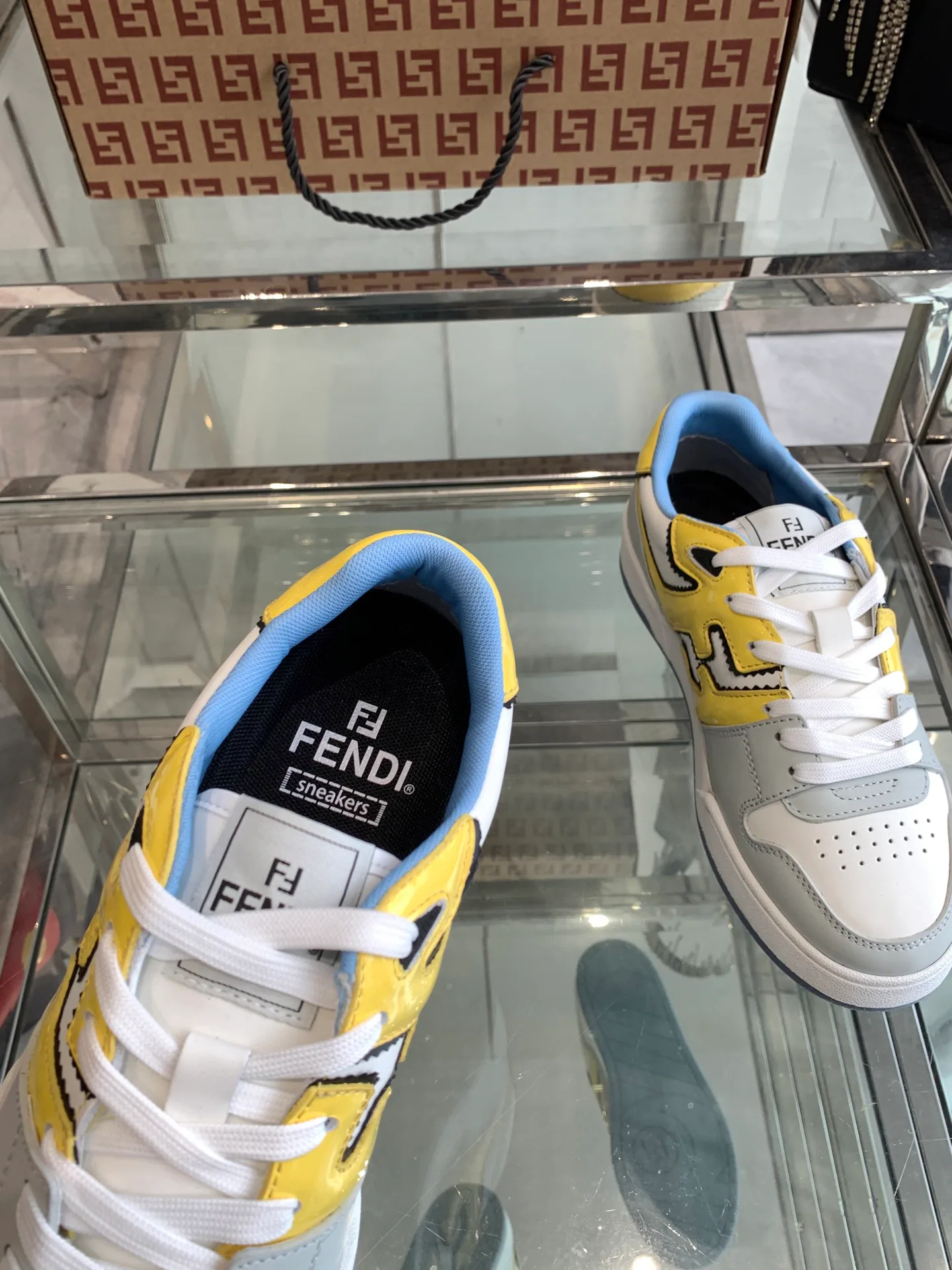 Кеды Женские Fendi 11567547