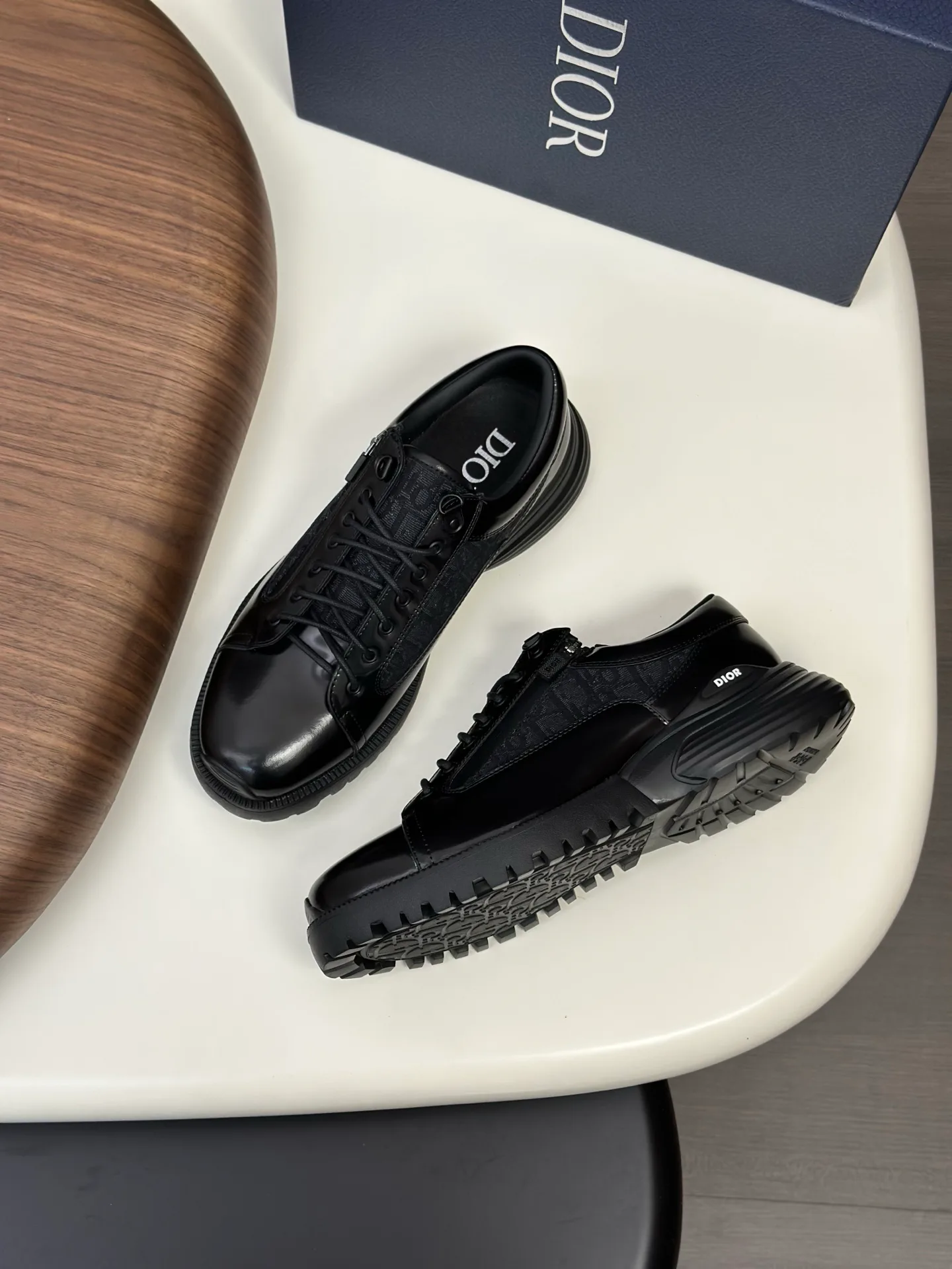 Кроссовки Мужские Christian Dior 185370