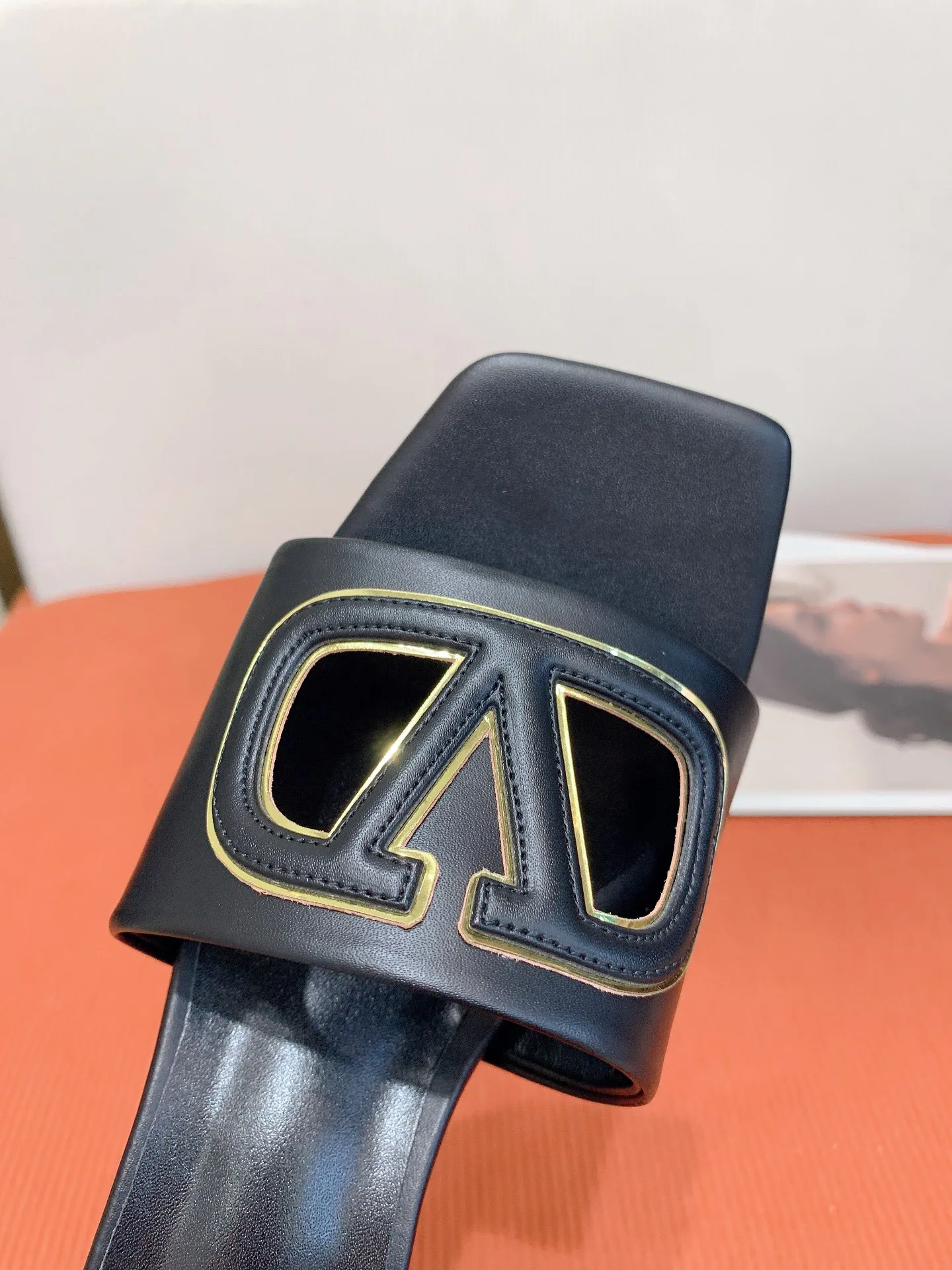 Босоножки Женские Valentino 748159