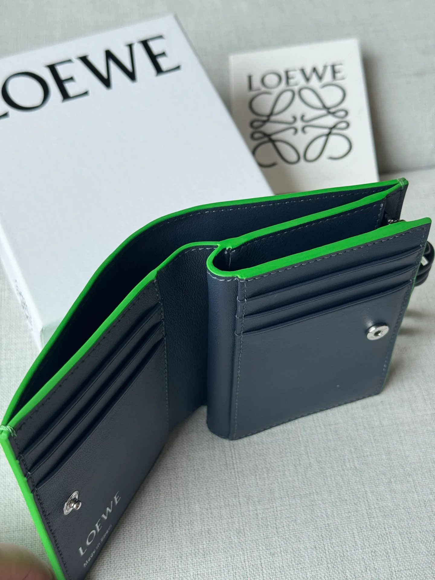 Клатчи Женские Loewe 18906582