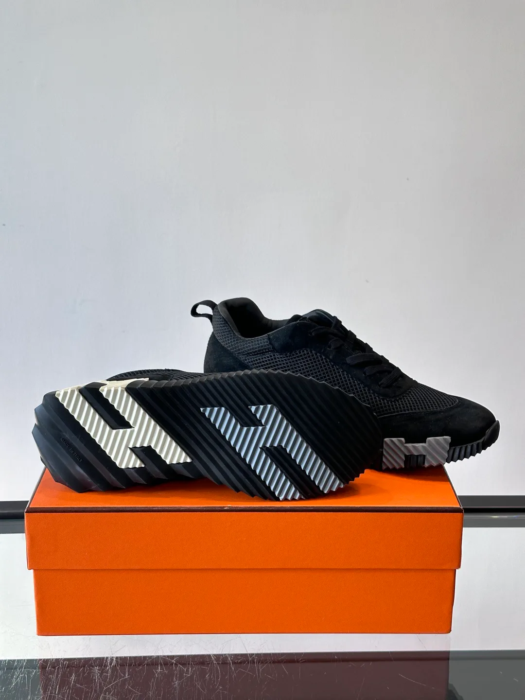 Кроссовки Женские Hermes 367163