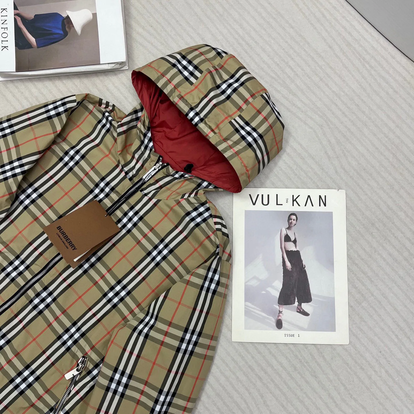 Куртки И Пуховики Женские Burberry 11214294