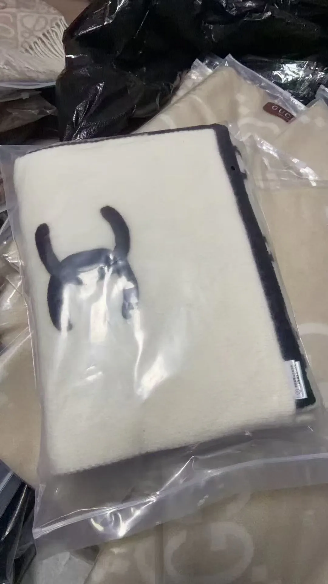 Шарфы Chanel 833267