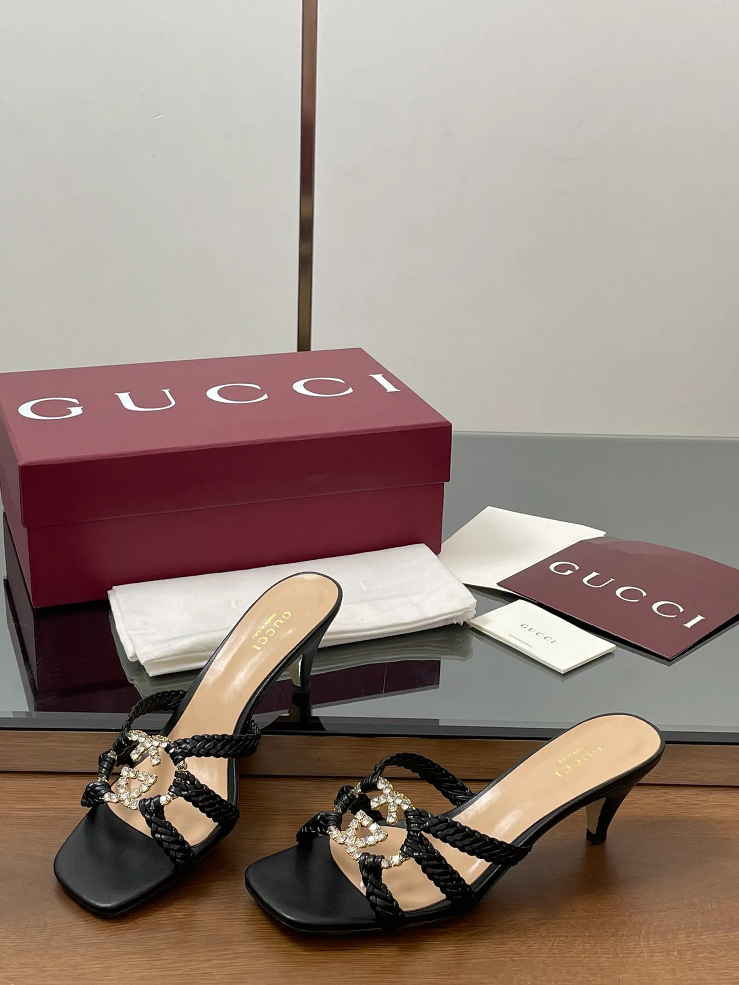 Босоножки Женские Gucci 11507565