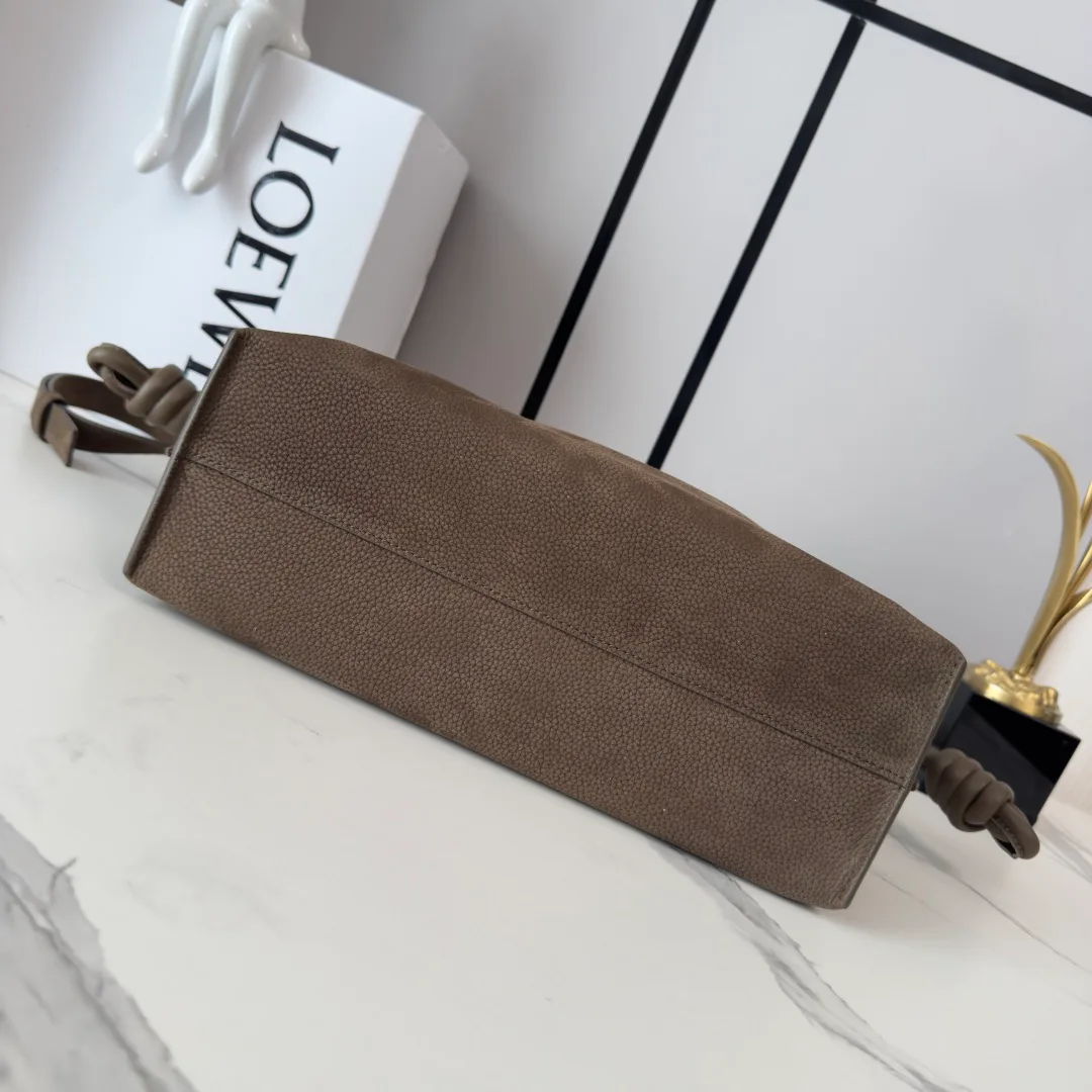 Классические Сумки Женские Loewe 11513659