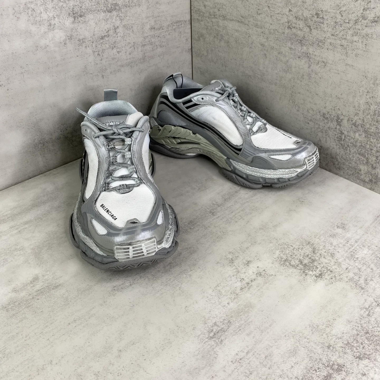 Кроссовки Женские Balenciaga 14347788