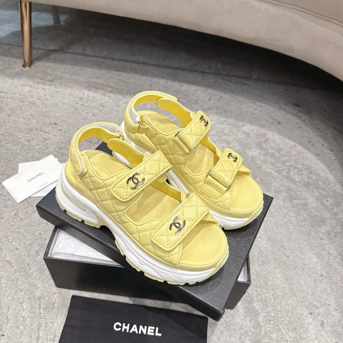 Босоножки Женские Chanel 16954231