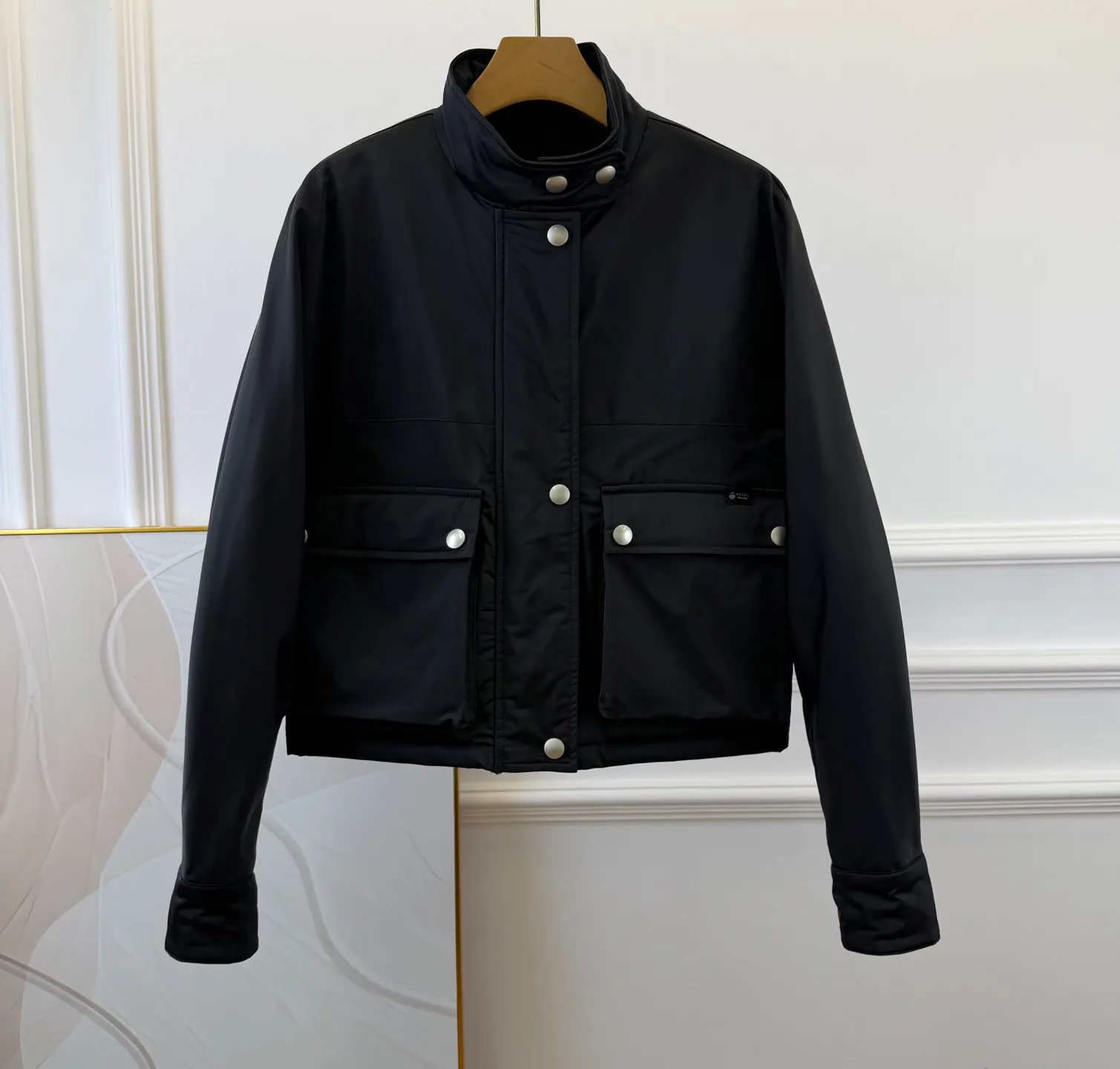 Куртки И Пуховики Женские Prada 18979715