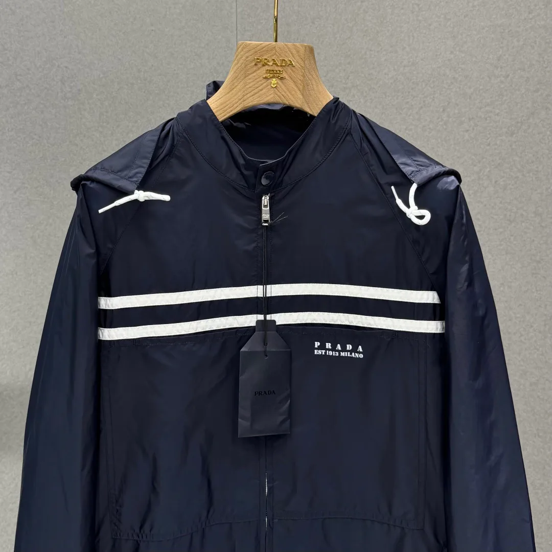 Куртки И Пуховики Мужские Prada 17635228