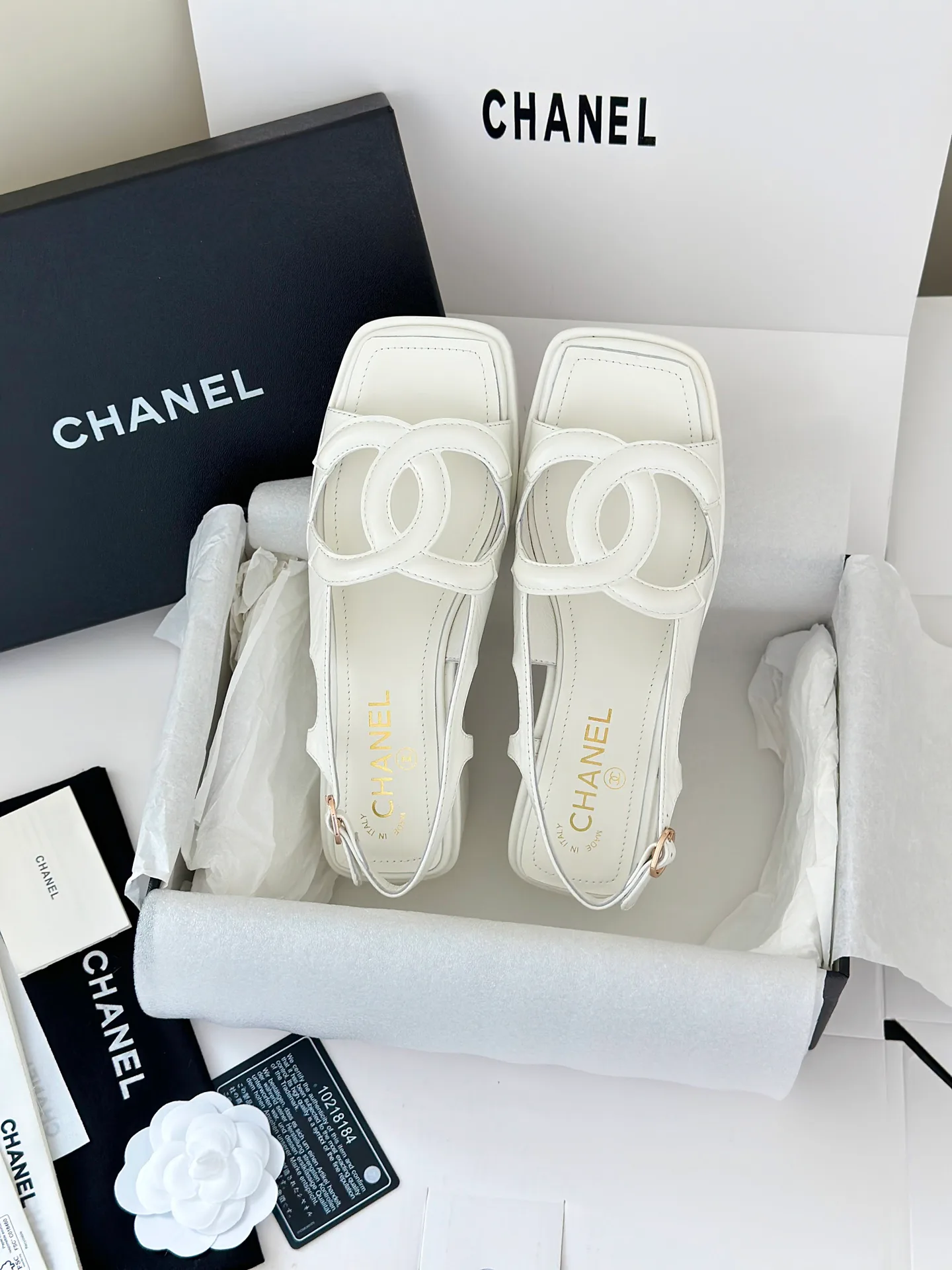 Босоножки Женские Chanel 18143038