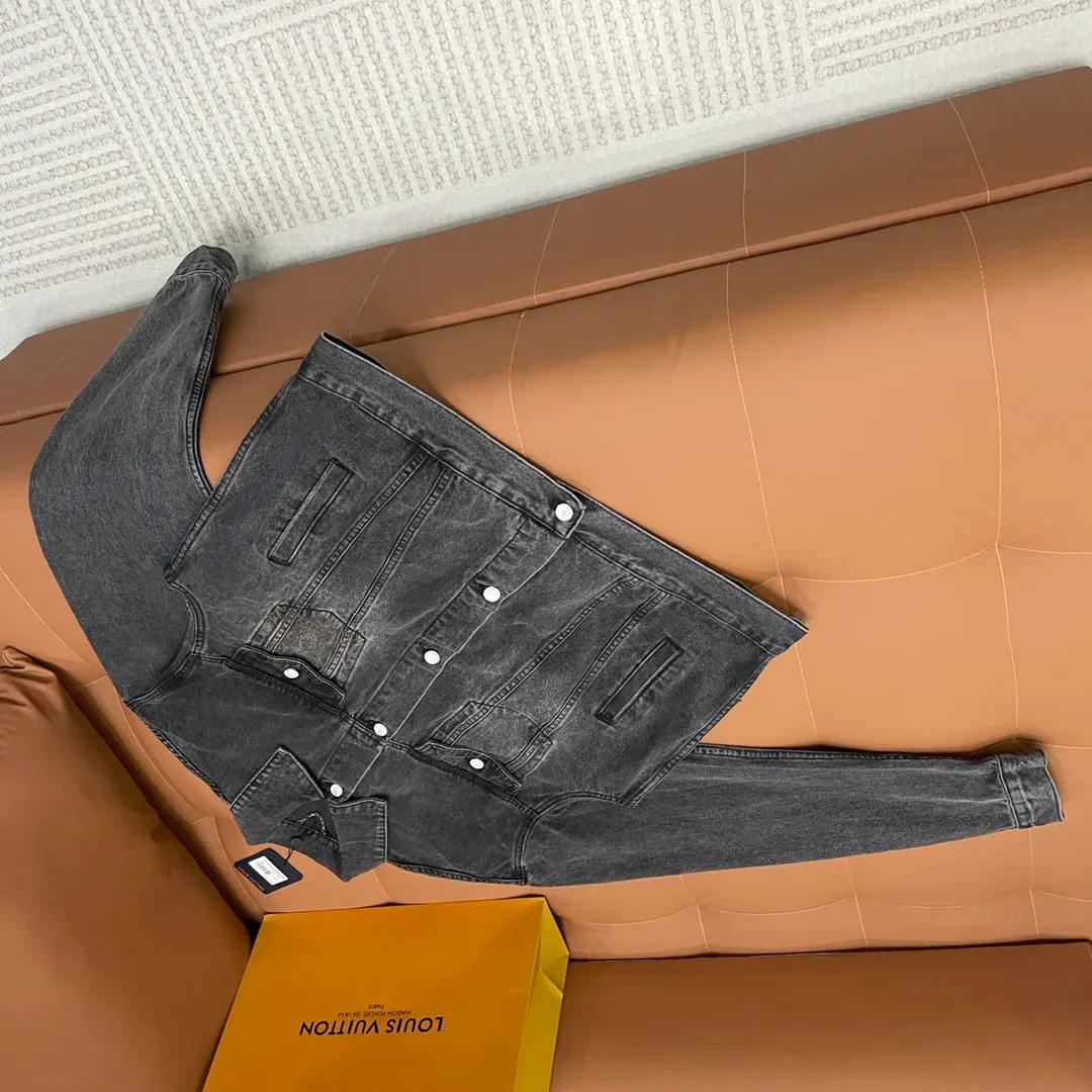 Куртки Женские Louis Vuitton 147770