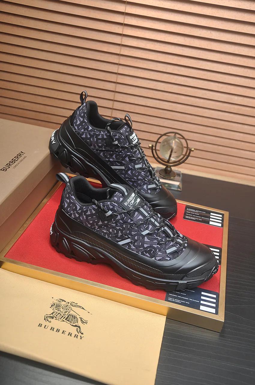 Кроссовки Мужские Burberry 498014