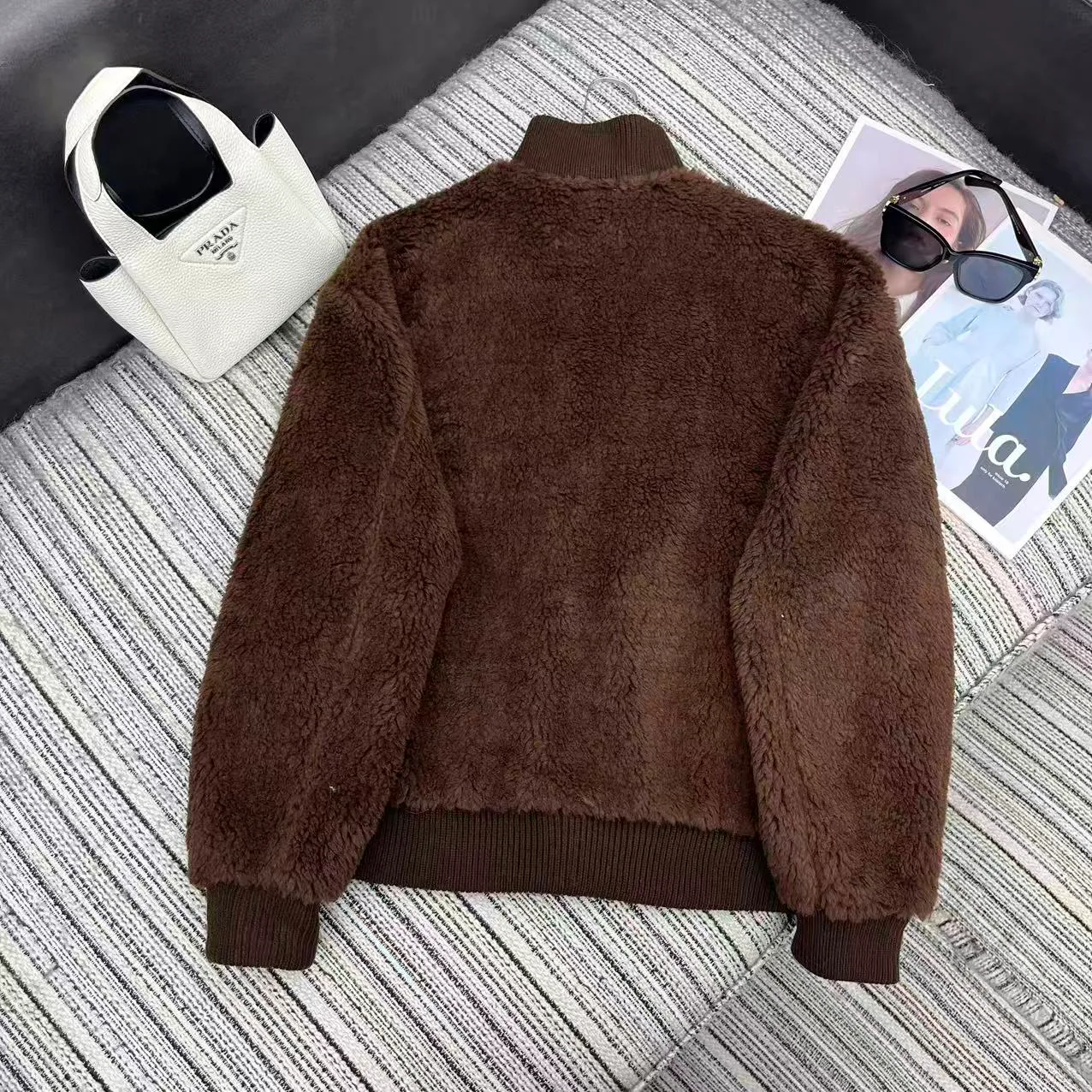 Куртки И Пуховики Женские Prada 611706