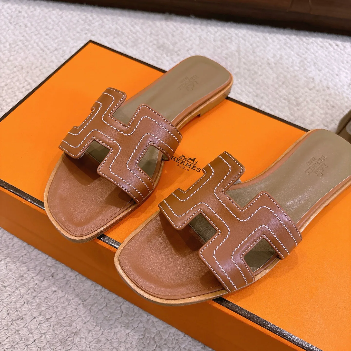 Шлепанцы Женские Hermes 879103