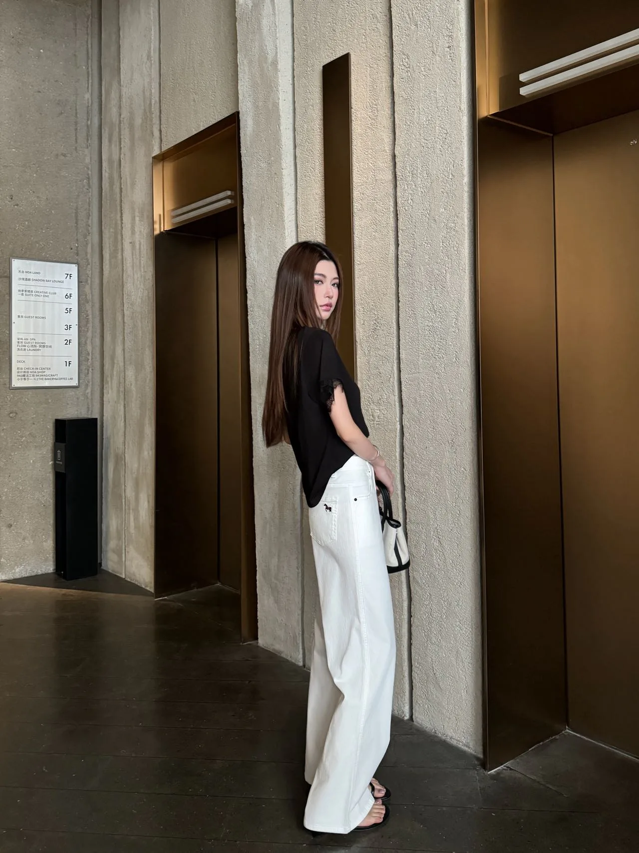 Джинсы Женские Celine 13232035