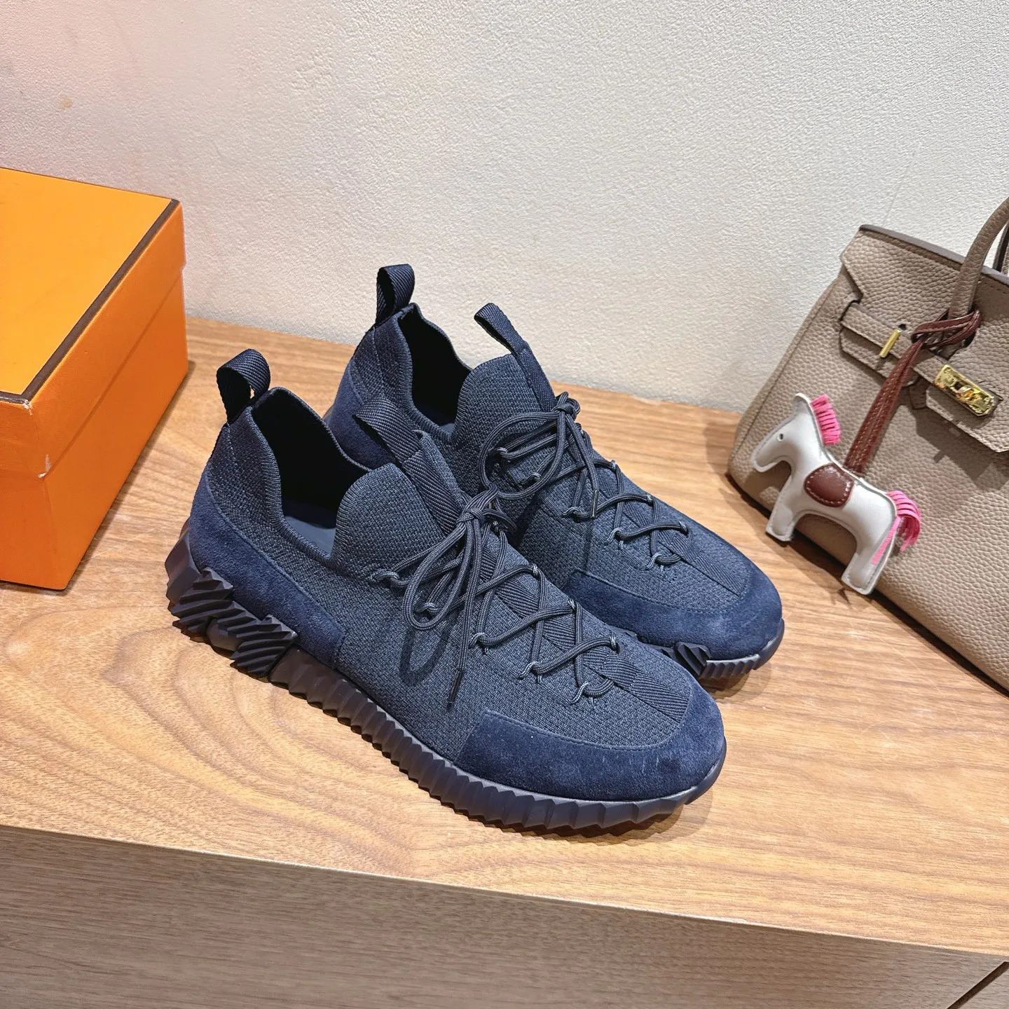 Кроссовки Женские Hermes 4852673