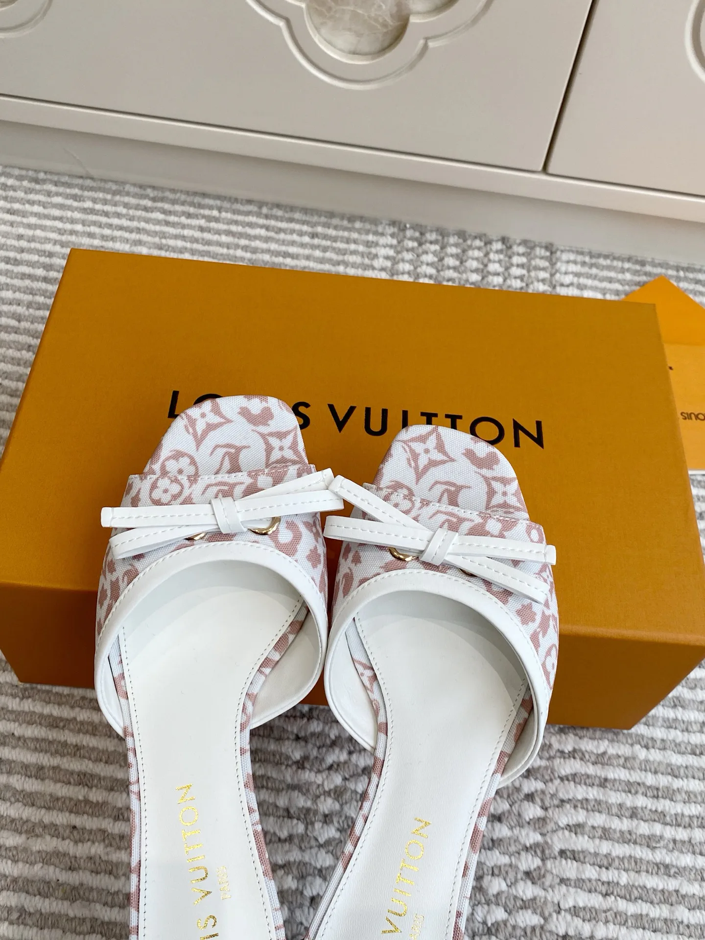 Мюли И Сабо Женские Louis Vuitton 12779787