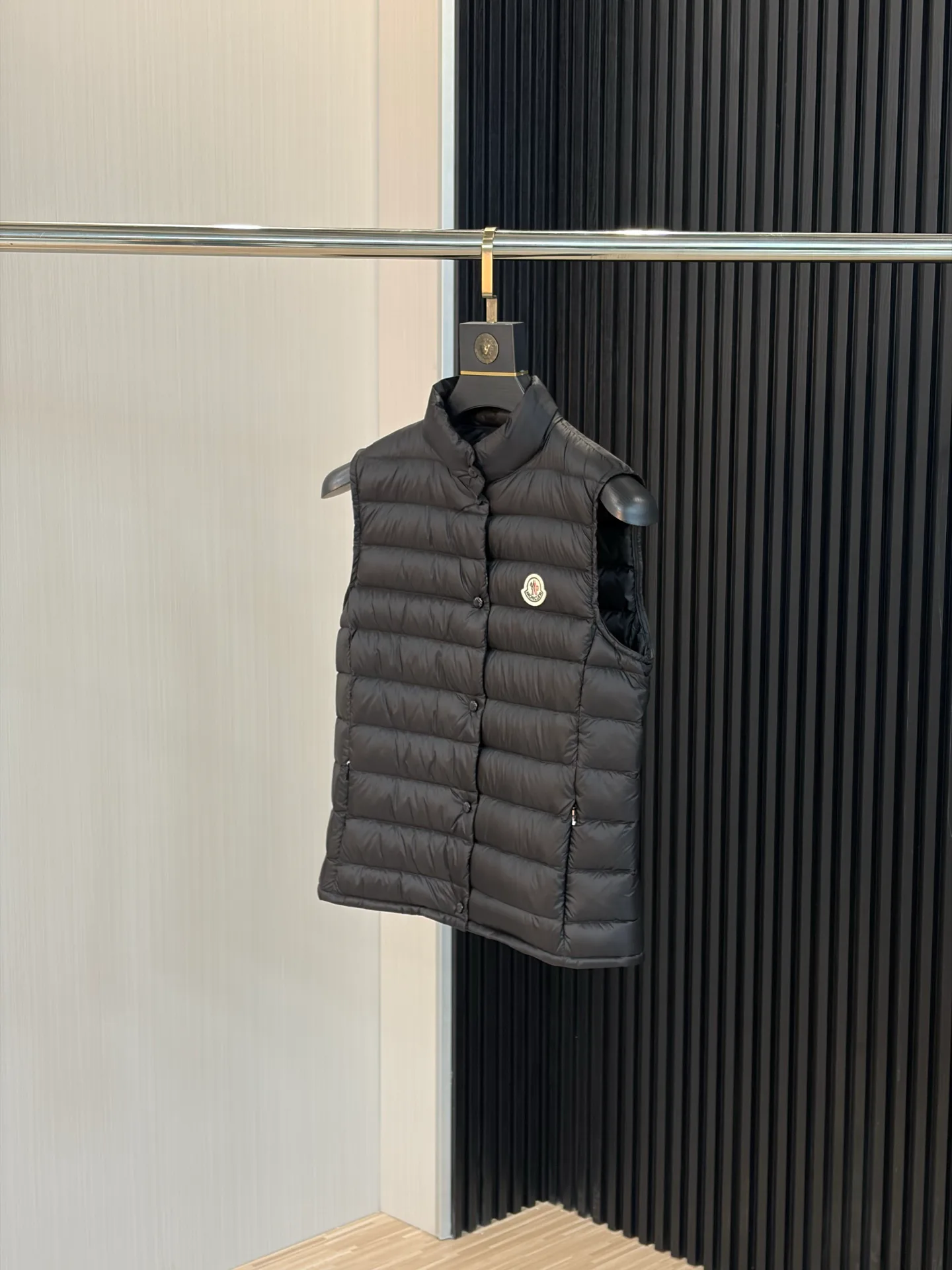 Куртки И Пуховики Женские Moncler 18140999