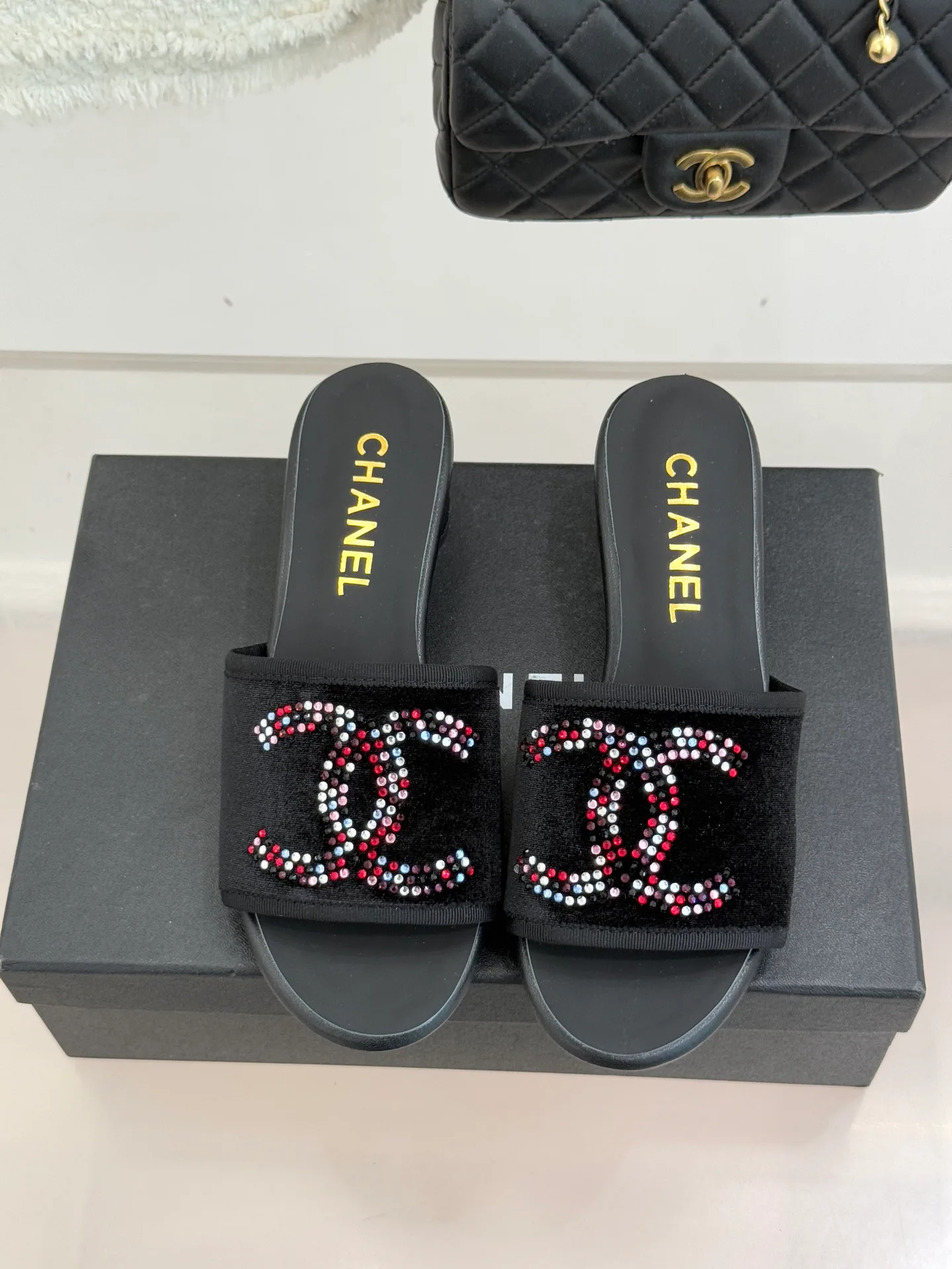 Сандалии Женские Chanel 11167379