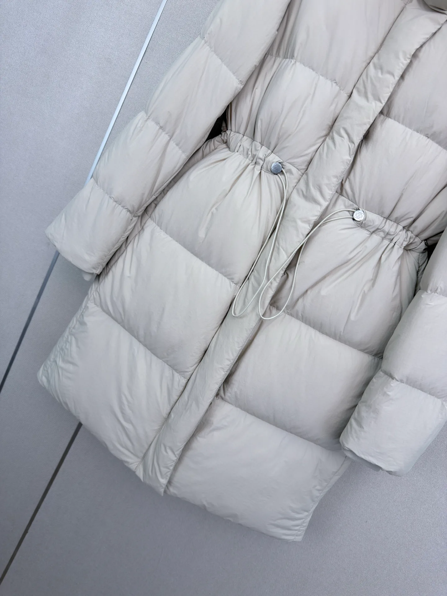 Куртки И Пуховики Женские Loewe 18108686