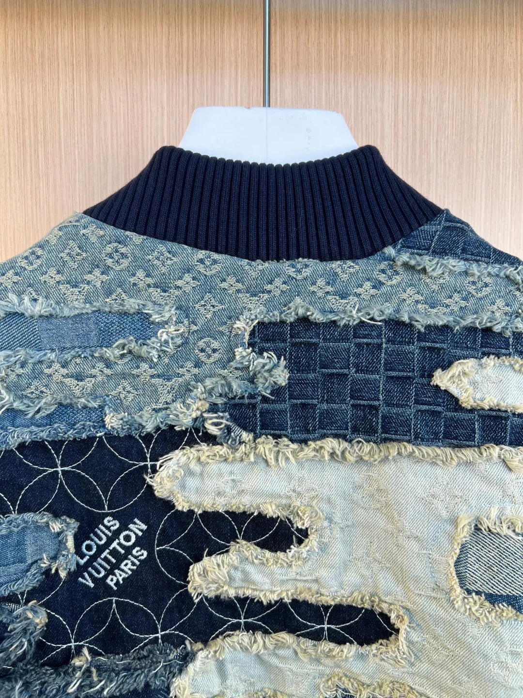 Куртки И Пуховики Мужские Louis Vuitton 11178396