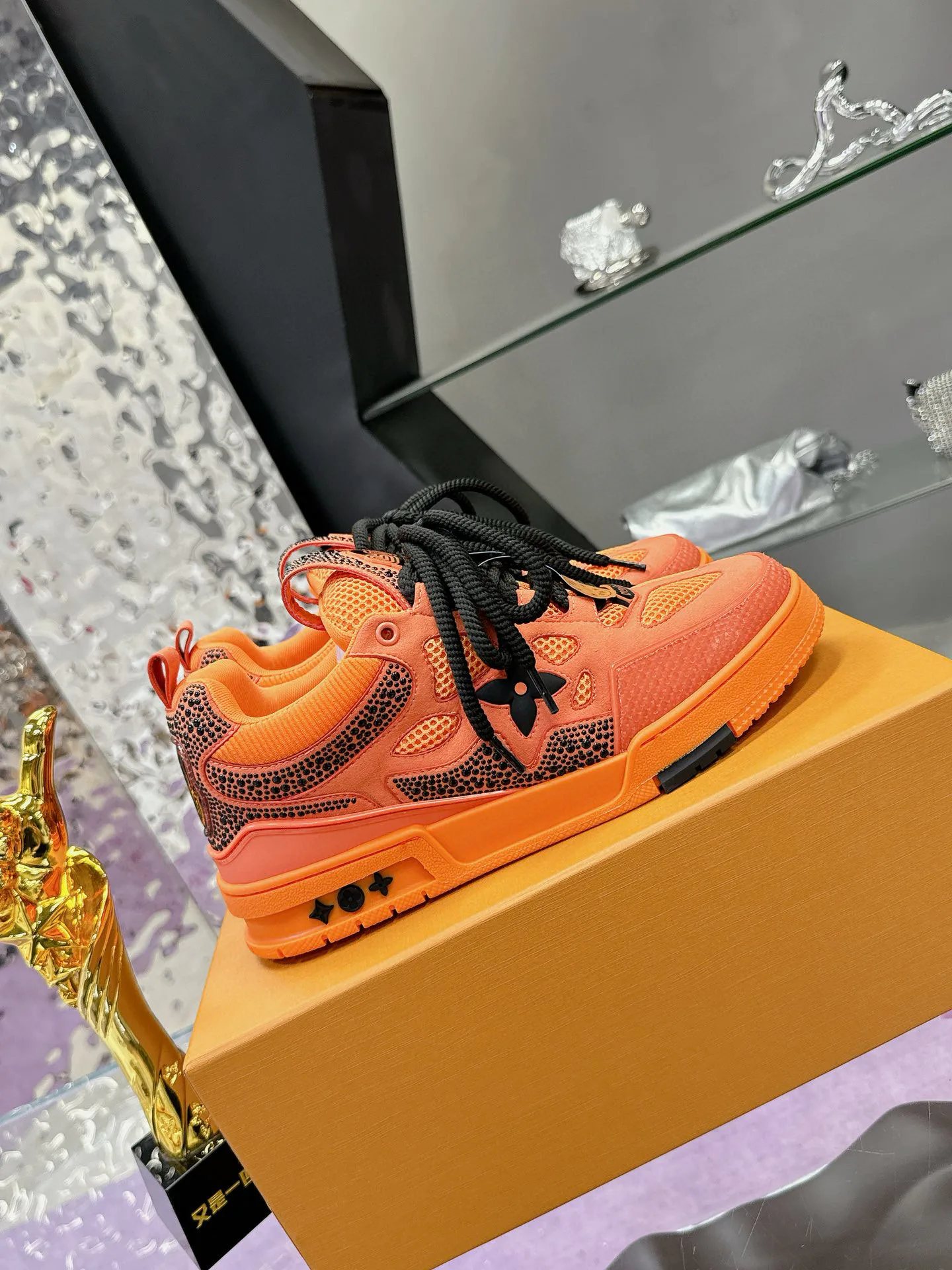 Кроссовки Женские Louis Vuitton 589233