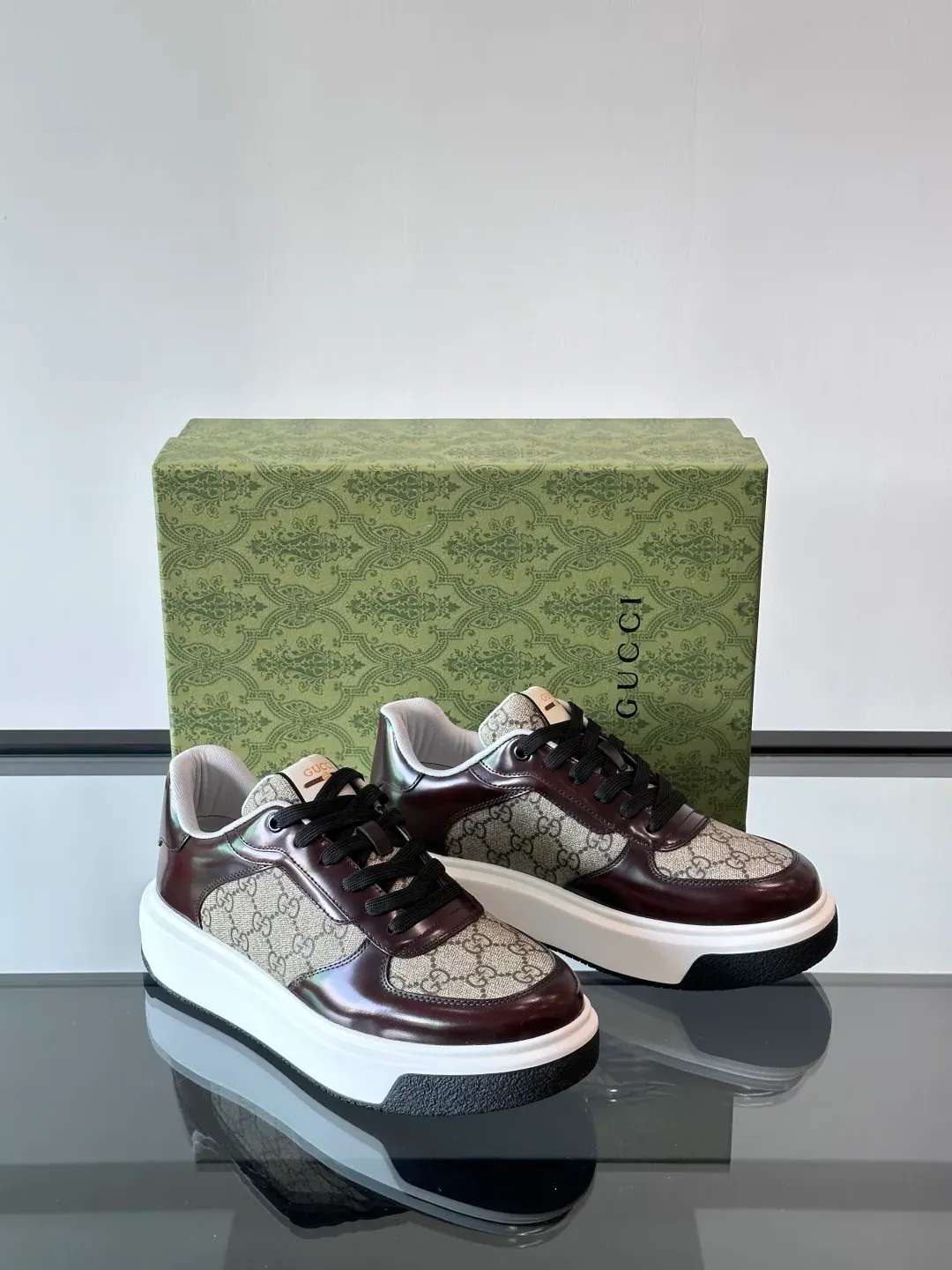 Кроссовки Мужские Gucci 28595