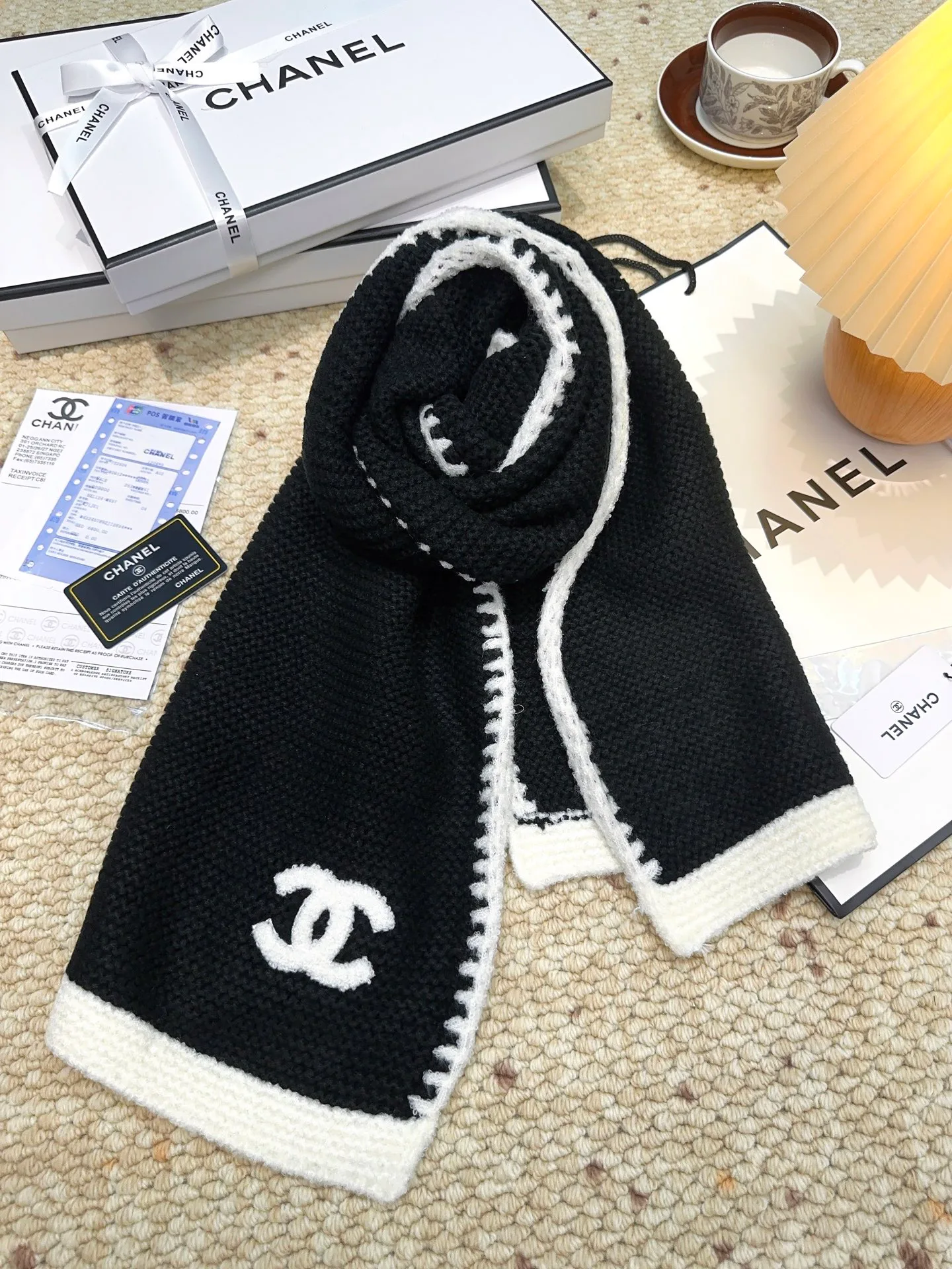 Шарфы Chanel 18105410