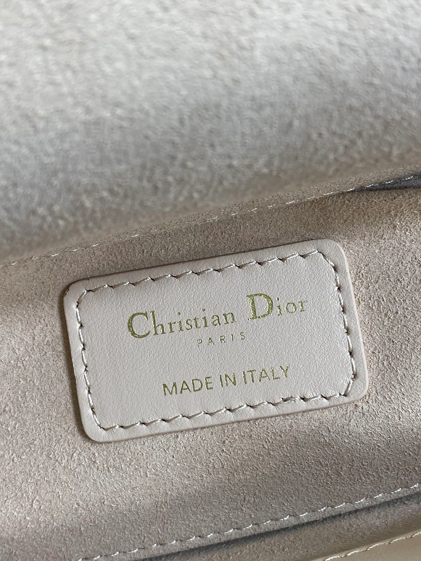 Классические Сумки Женские Christian Dior 11685168