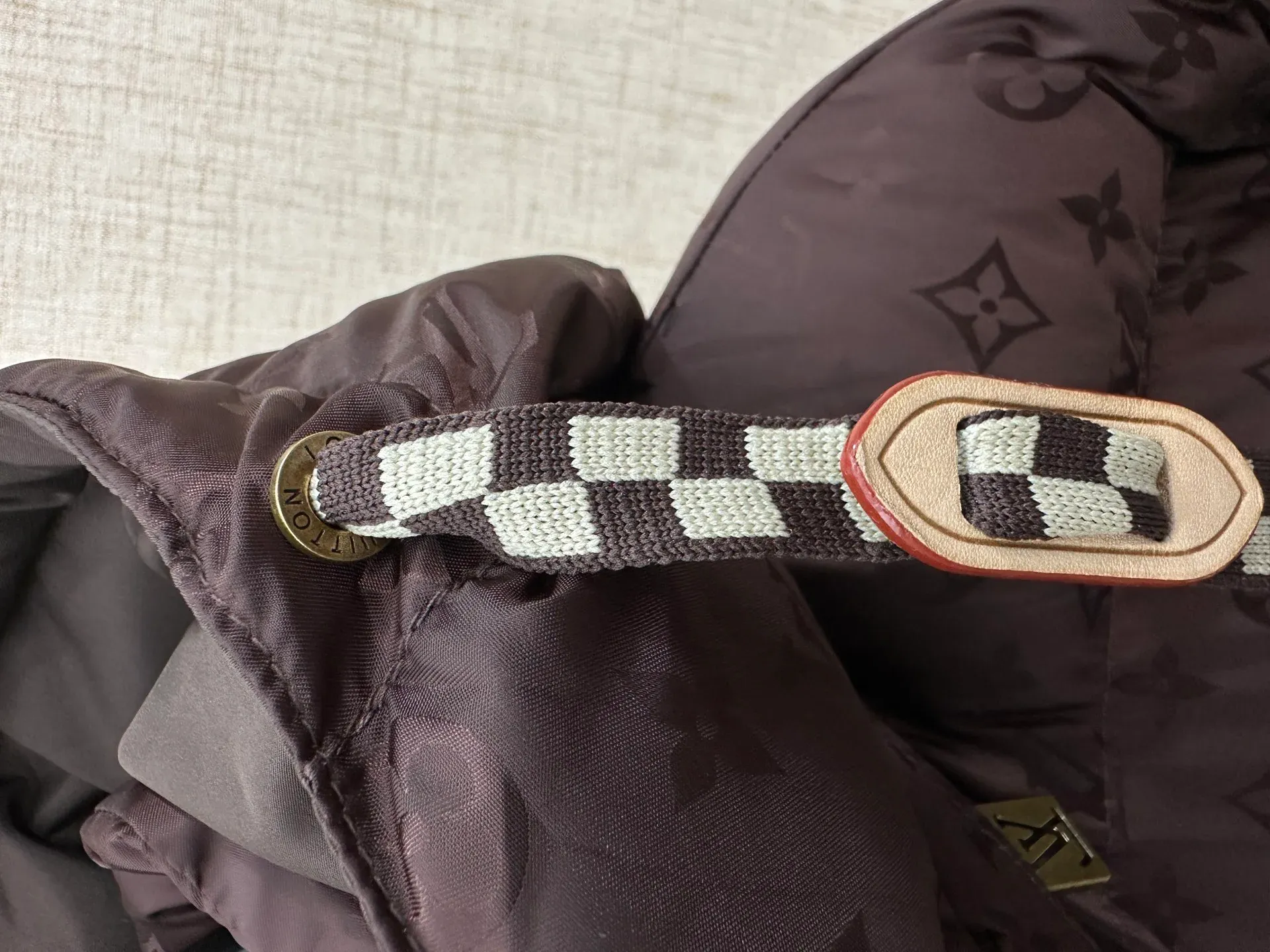 Куртки Женские Louis Vuitton 212582