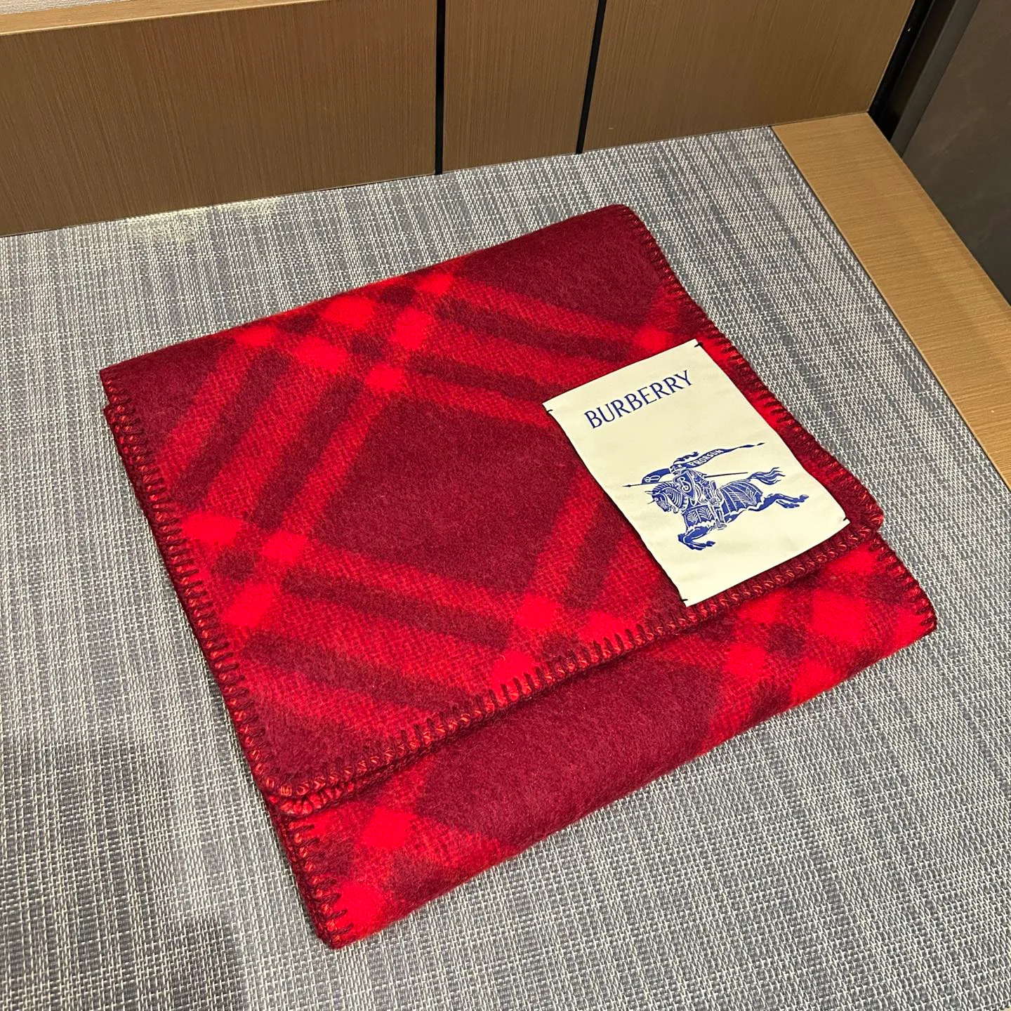 Шарфы Burberry 257001